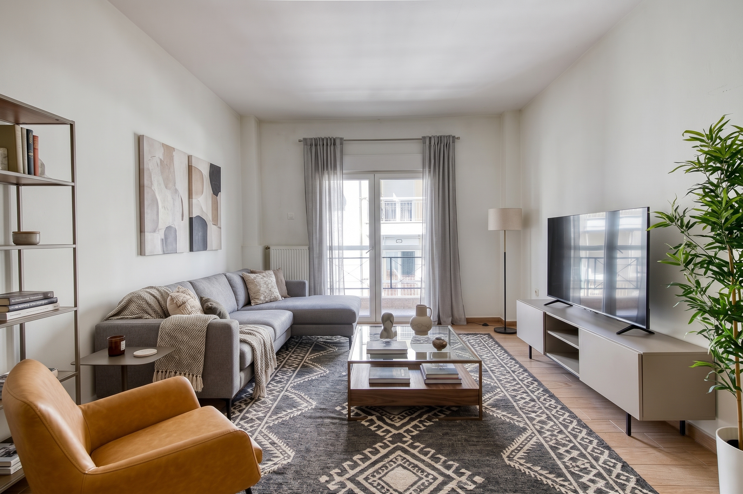 2nd-floor flat with sea view in Thessaloniki [AI-modified]