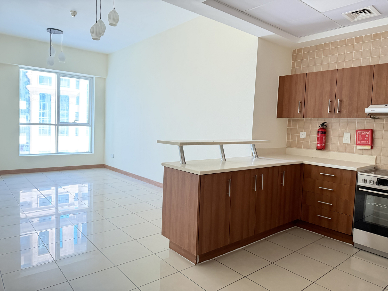 Vacant | Lower Floor | Prime Location