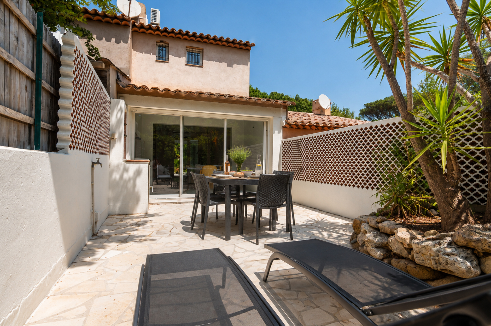 Mediterranean gem in Gassin: house with garden, 5 minutes from Saint-Tropez.
