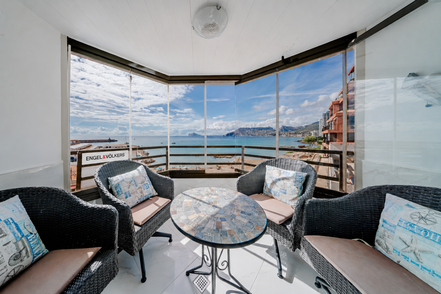 Seafront Apartment in Calpe Port