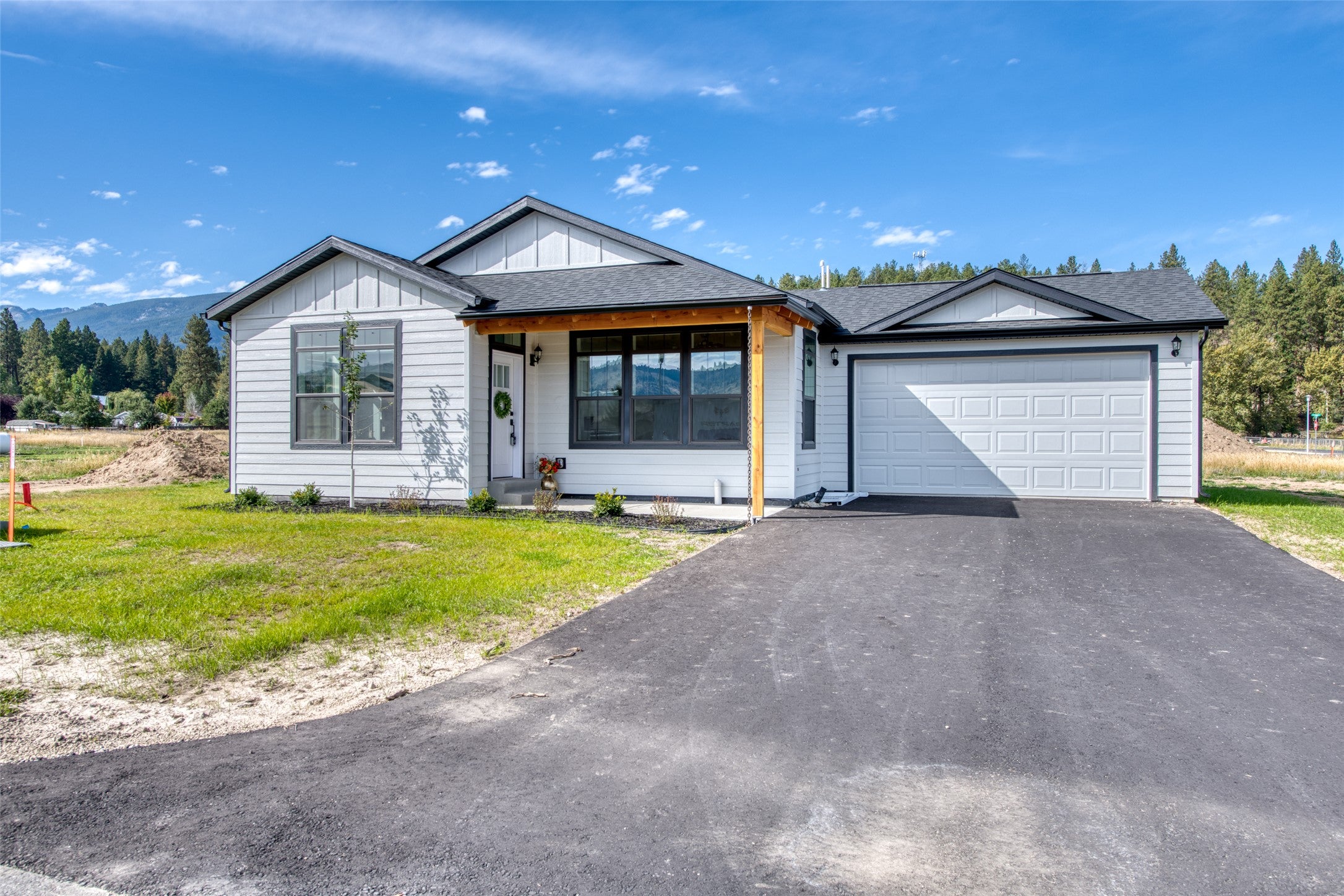 New Single-Level Home in Darby