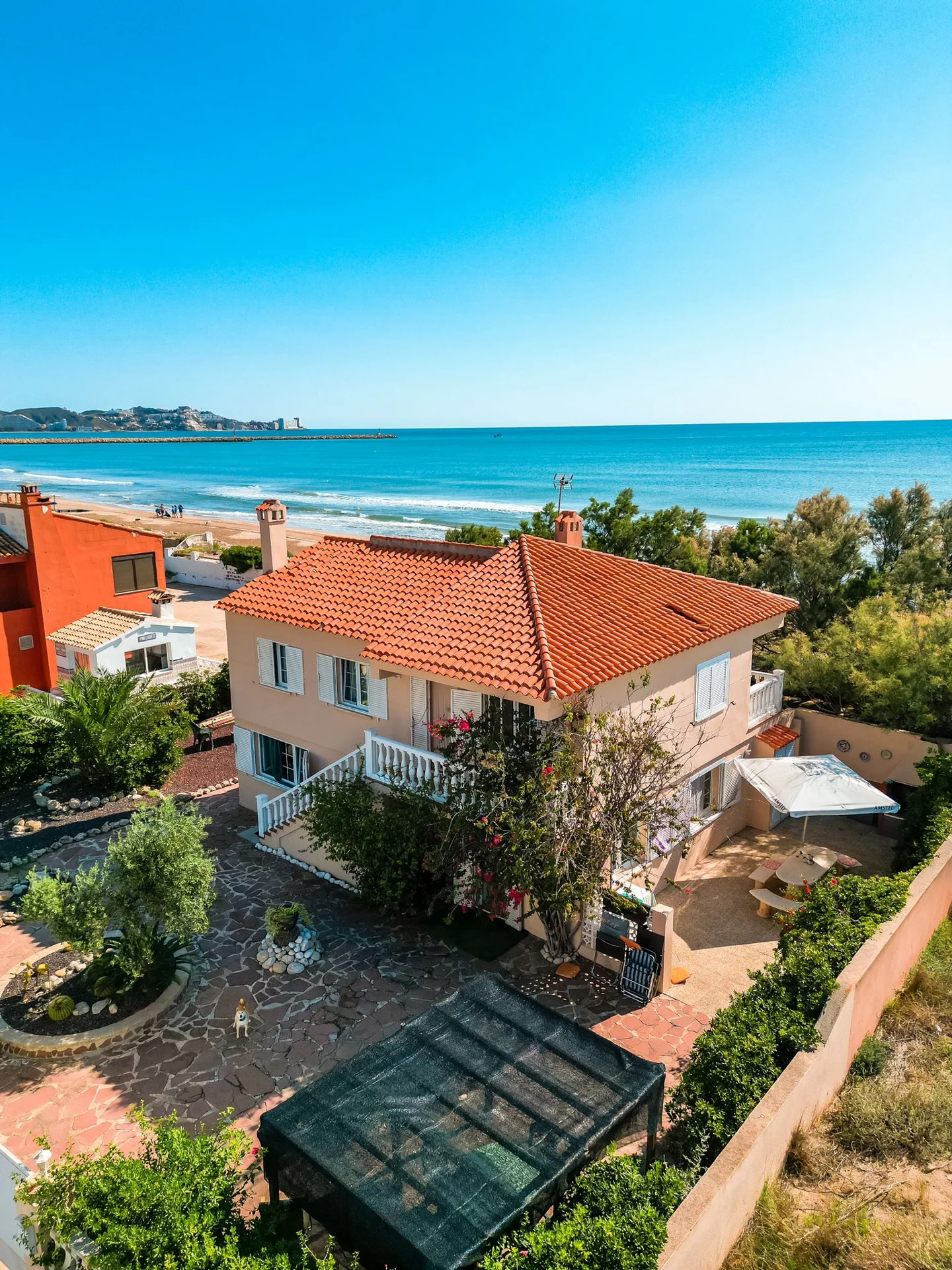 Perfect house in front of the sea in Cullera