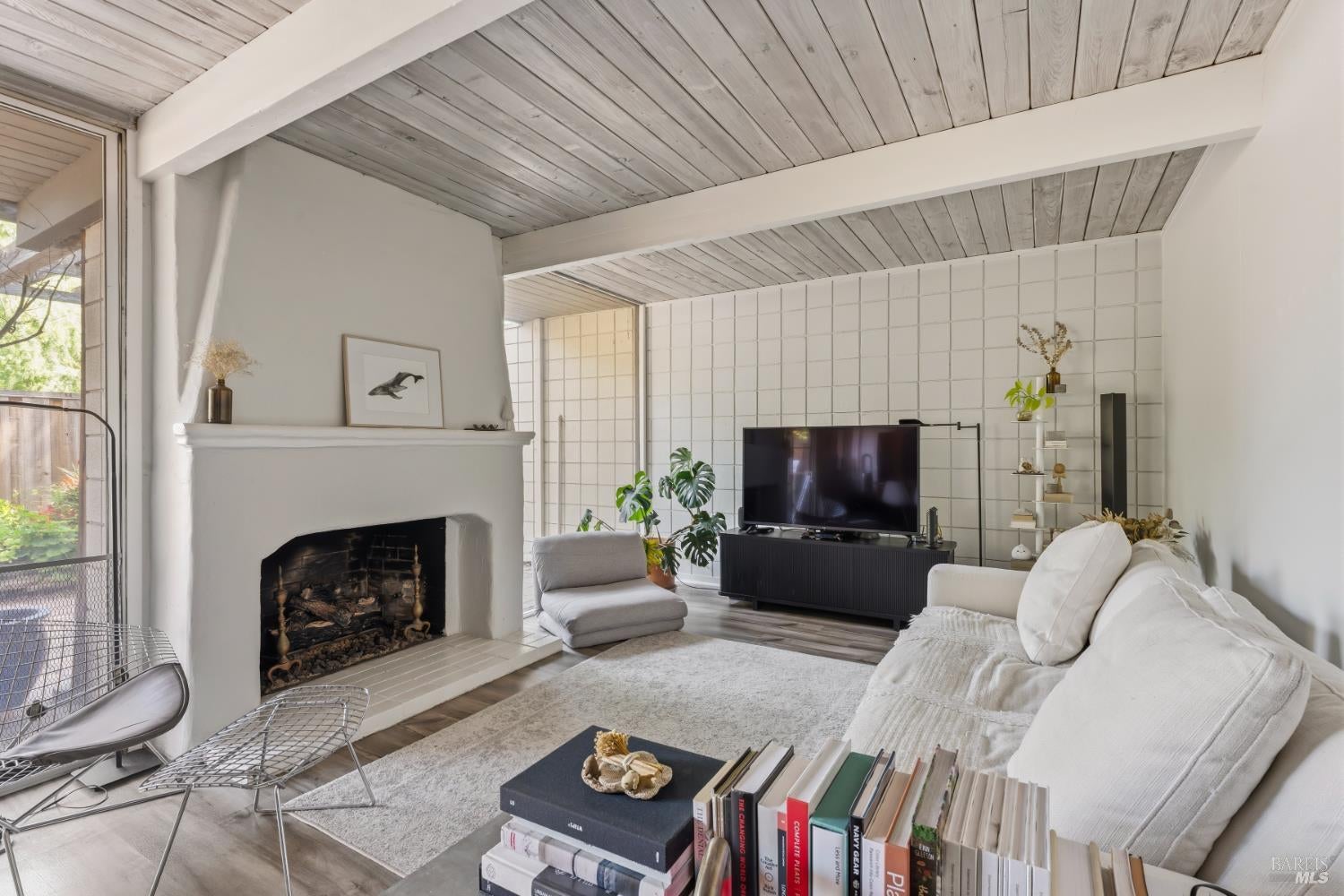 Rare Eichler Gem in Coveted Pomeroy West