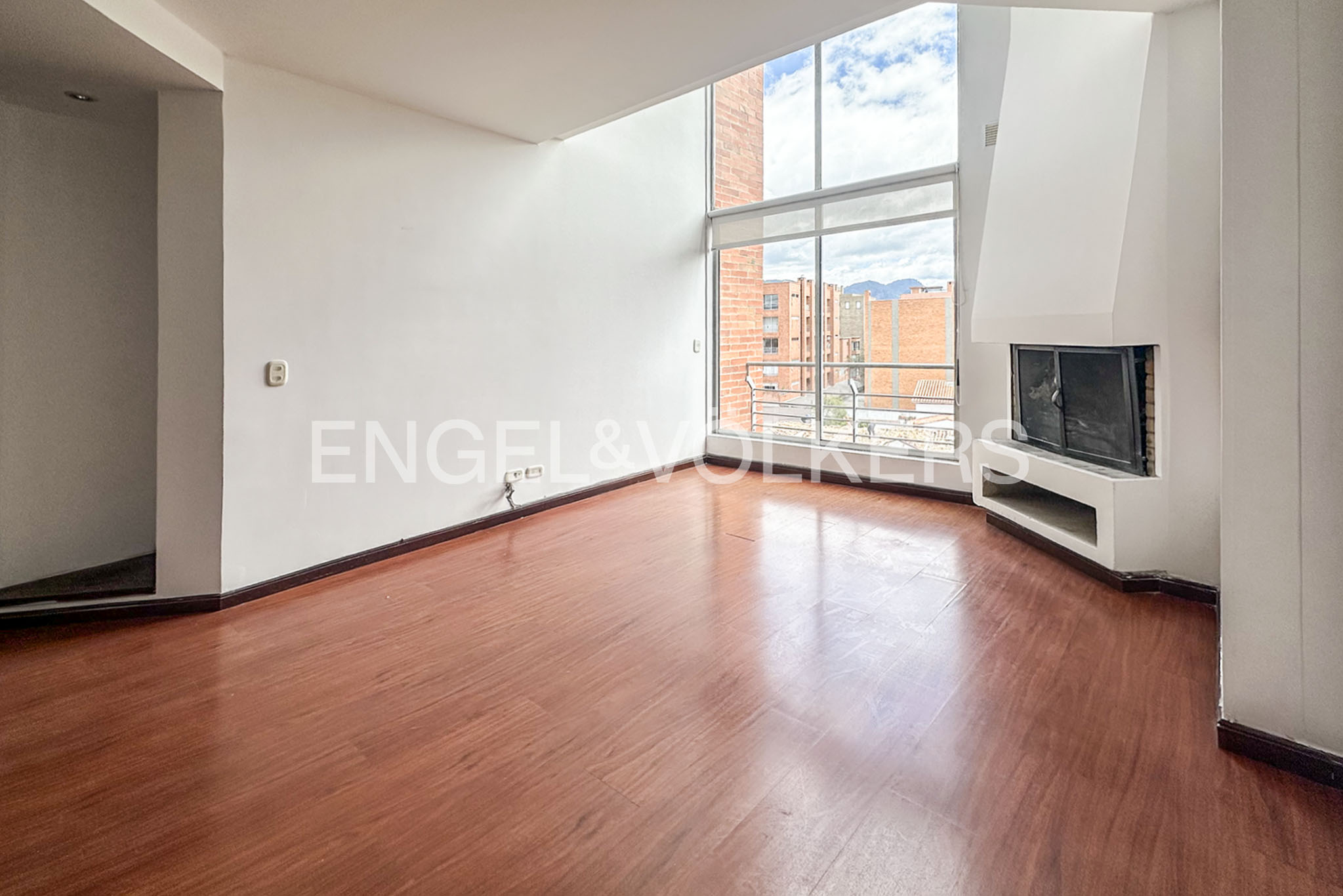 Iluminado apartamento para venta en San Patricio