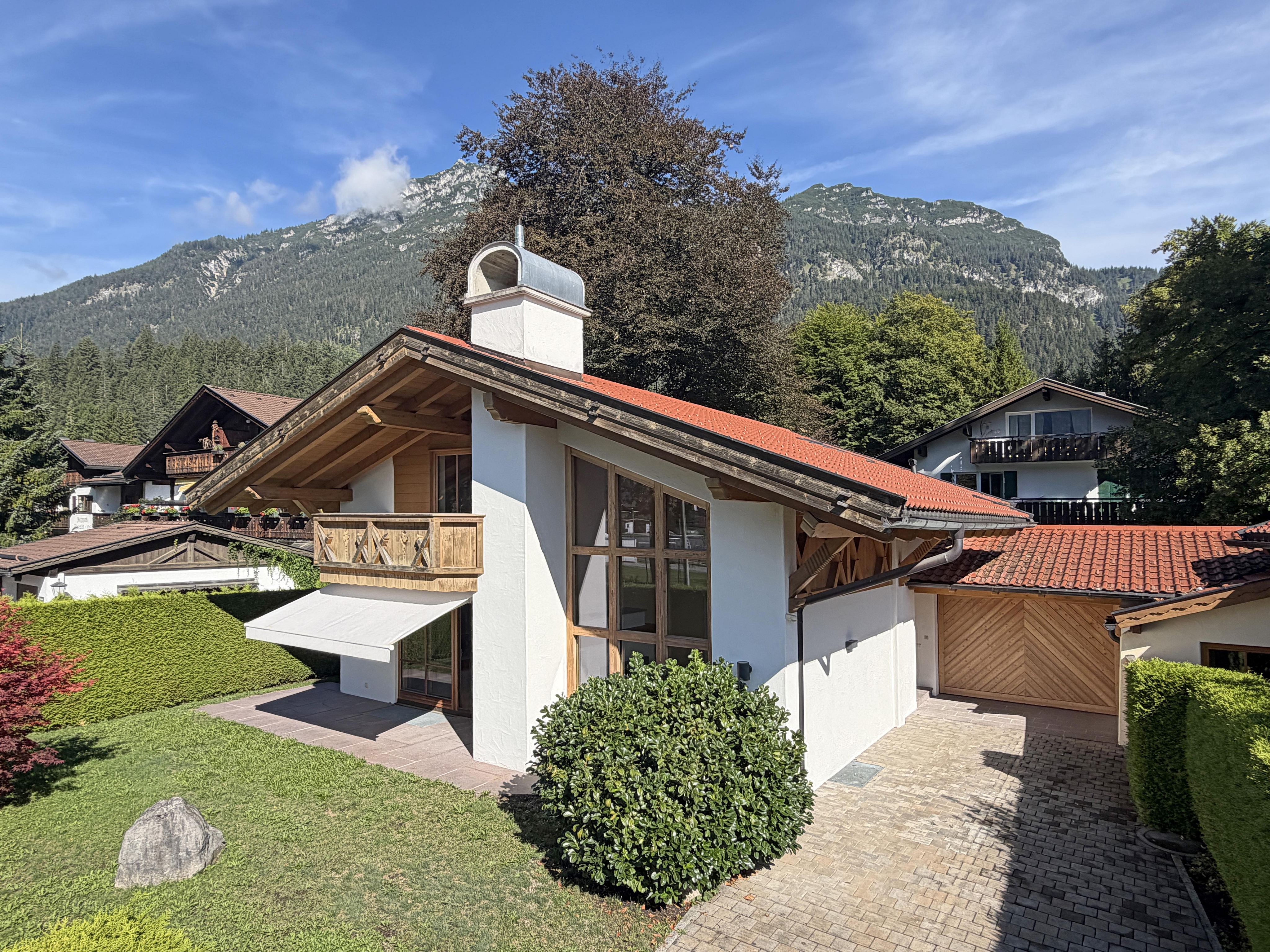 Alpines Einfamilienlandhaus in zentraler Wohnlage von Garmisch