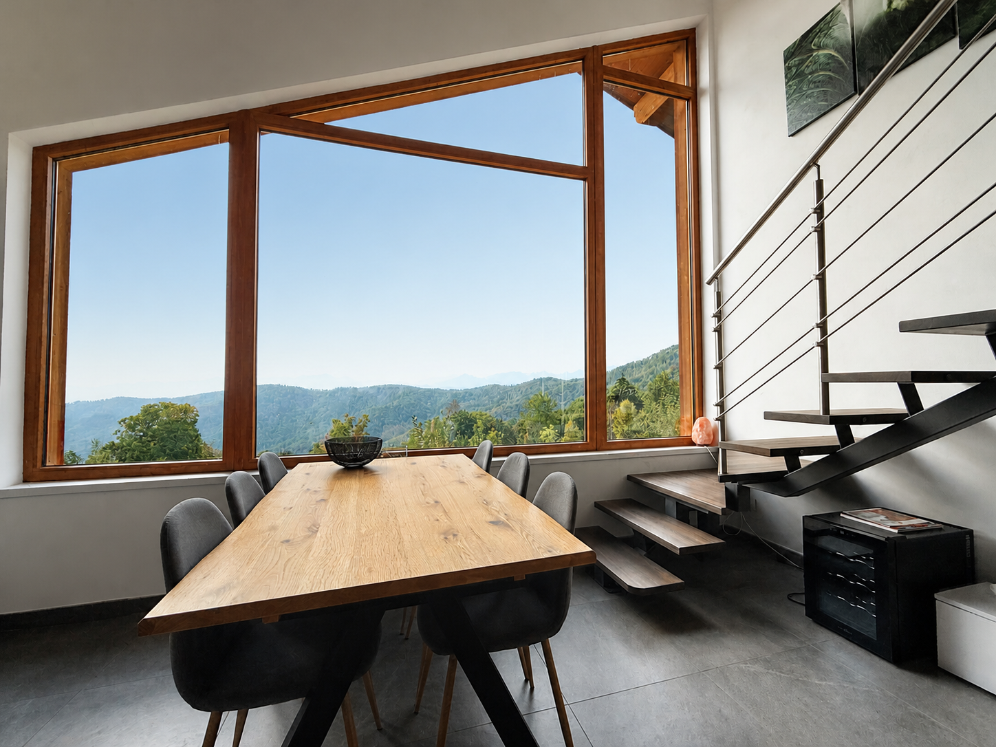 Privater Rückzugsort in den Alpen: Natur, Design und Wellness mit Aussicht