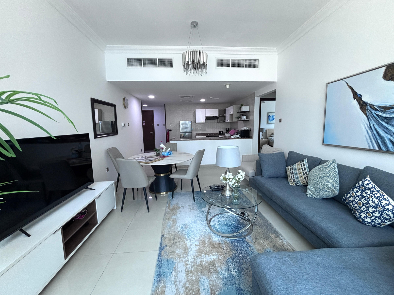 Canal View | Furnished | High floor