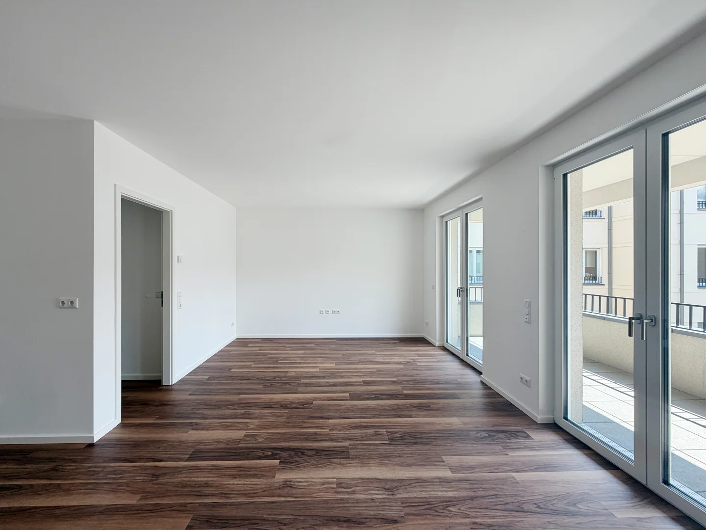Erstbezug: Exklusive 4-Zimmer Wohnung in Karlshorst - Photo 1