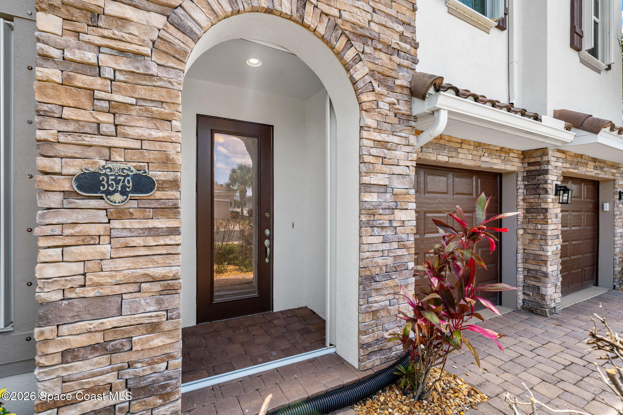 Spacious 5BR Coastal Home with Loft, Bonus Room & Lanai