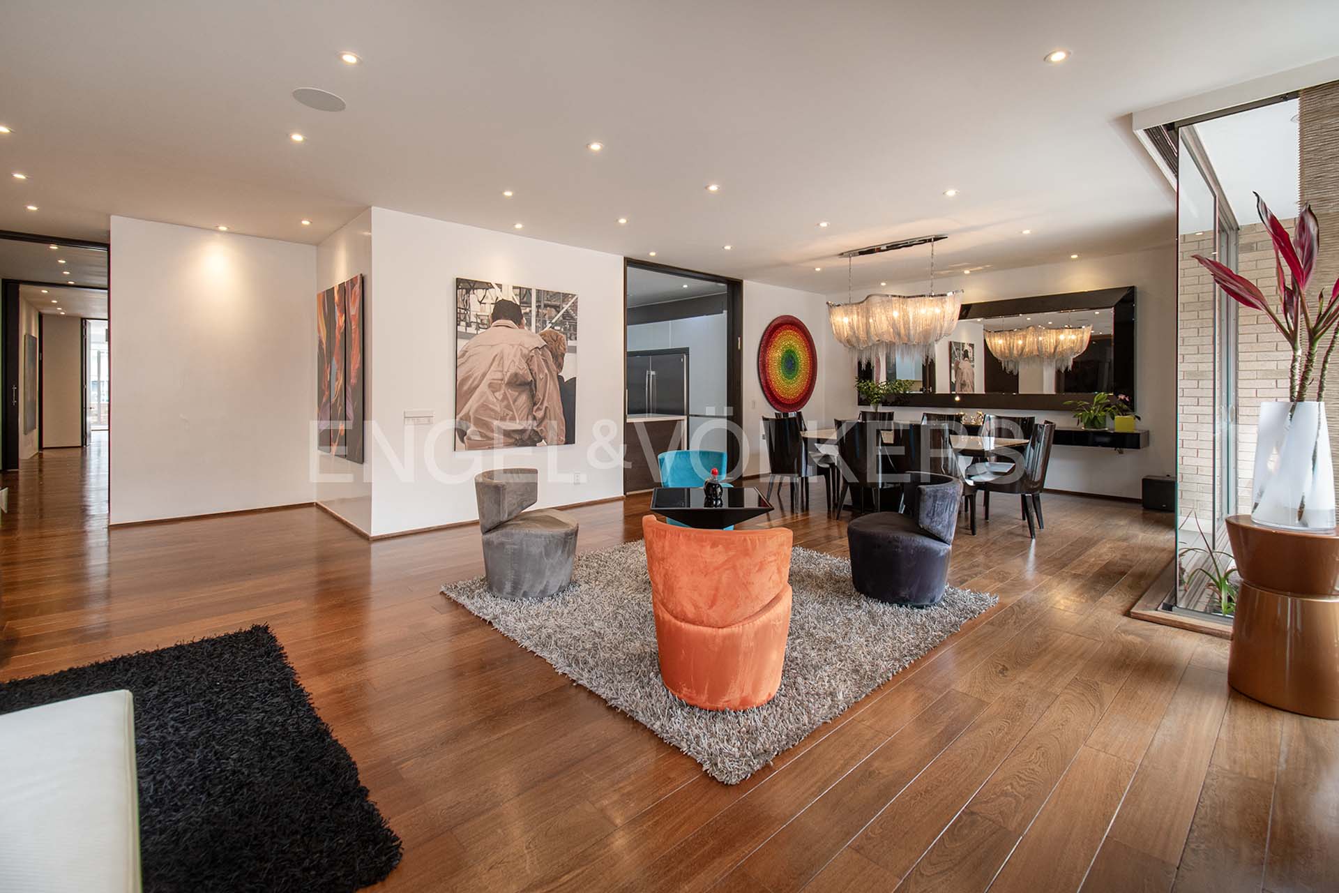 Moderno apartamento con terraza para venta en La Cabrera
