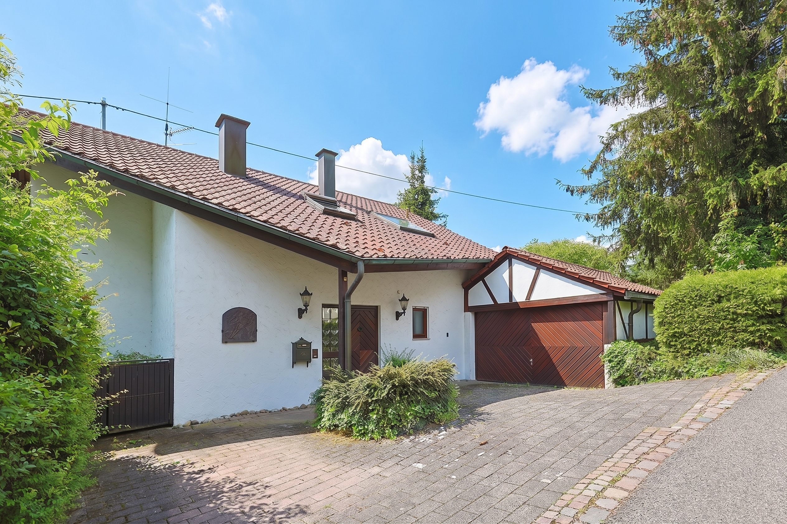 Zuhause im Grünen – charmantes Einfamilienhaus mit viel Platz und Fernblick