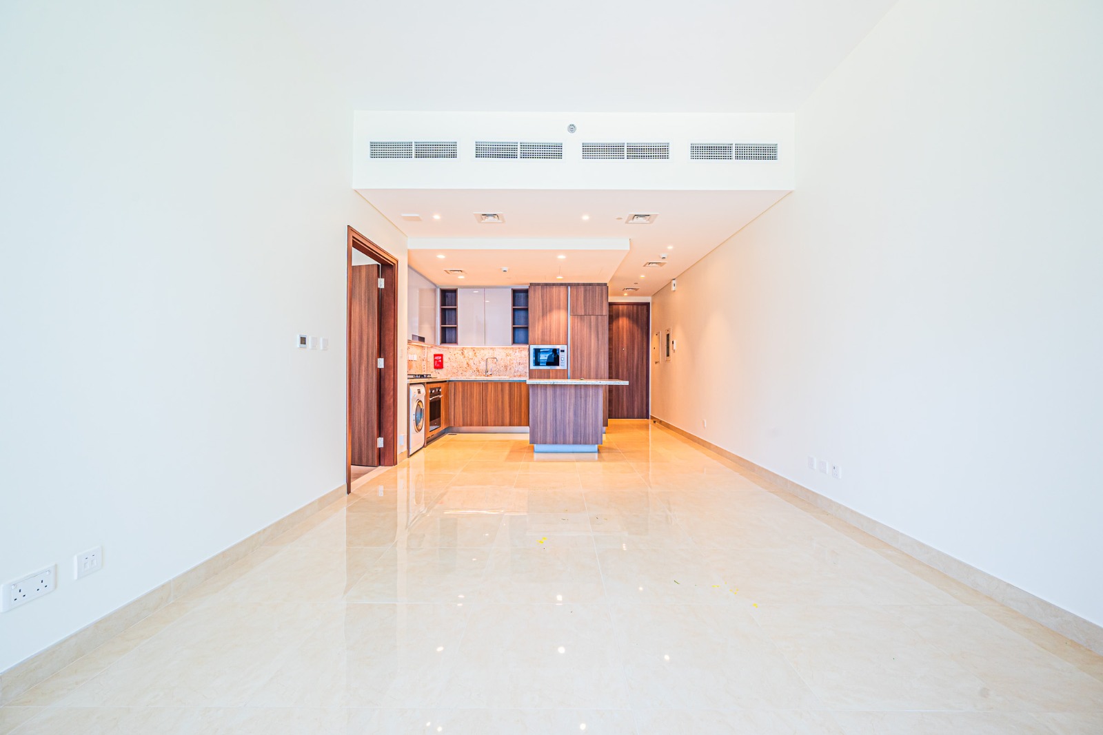 Canal & Pool View | Bright | Unfurnished
