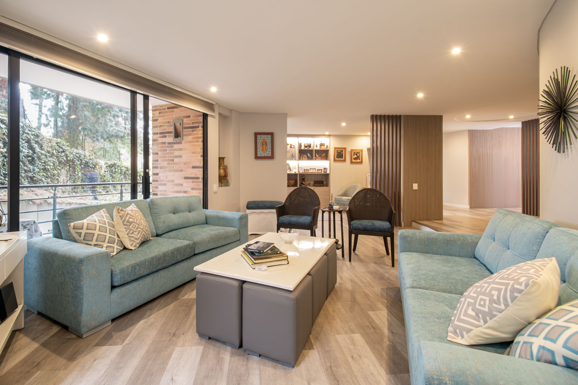Apartamento amplio con clubhouse para venta en Iraka