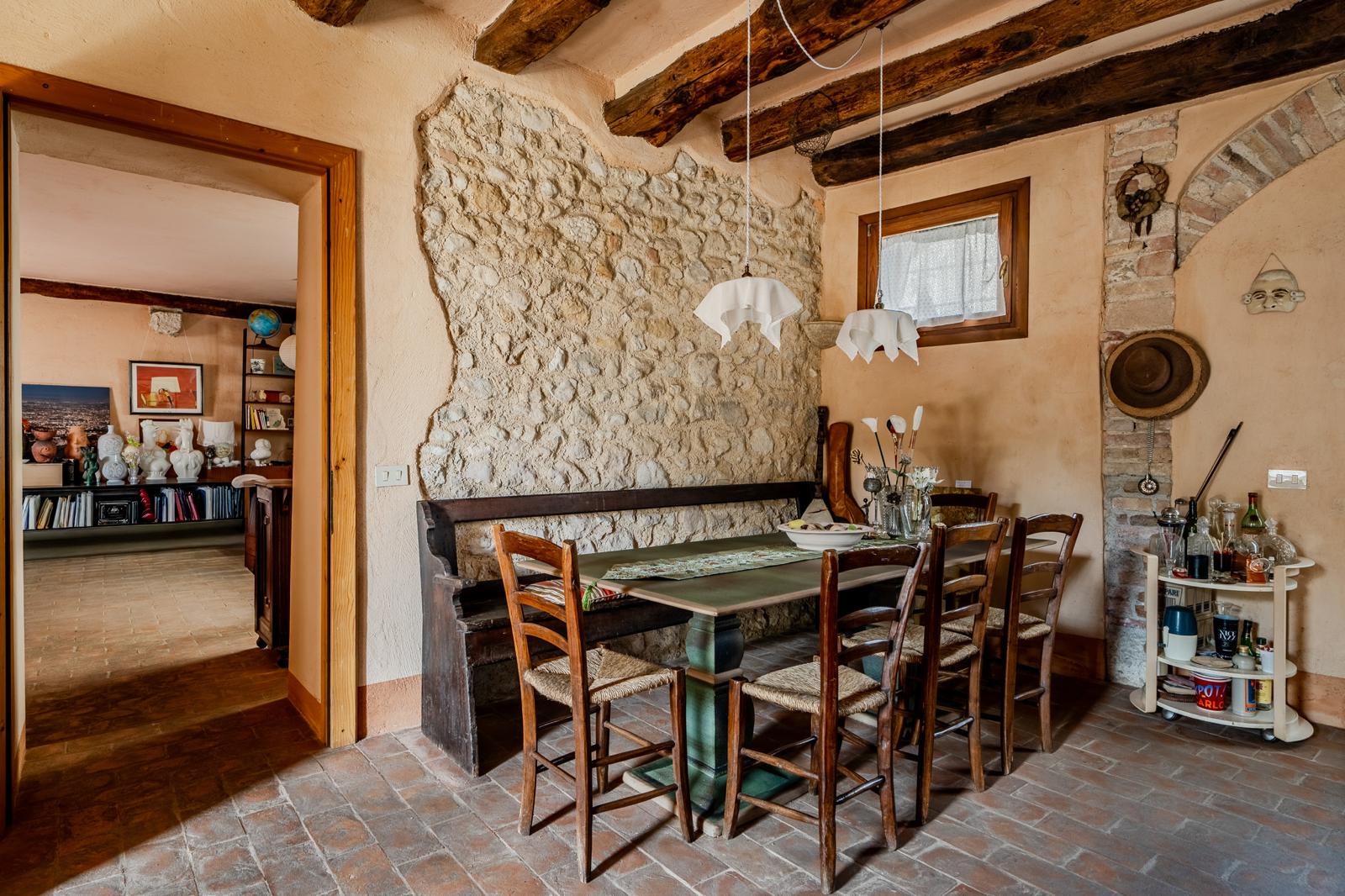 Charming historic residence with large master suite, private garden and exclusive spaces
