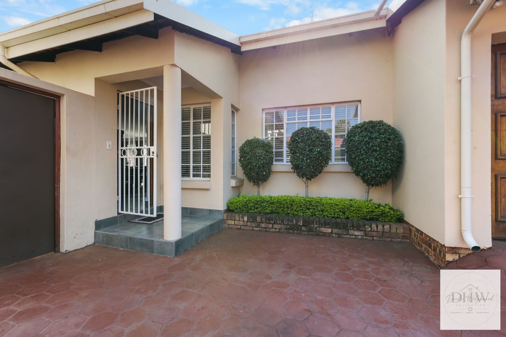 Excellent Location in Menlo Park