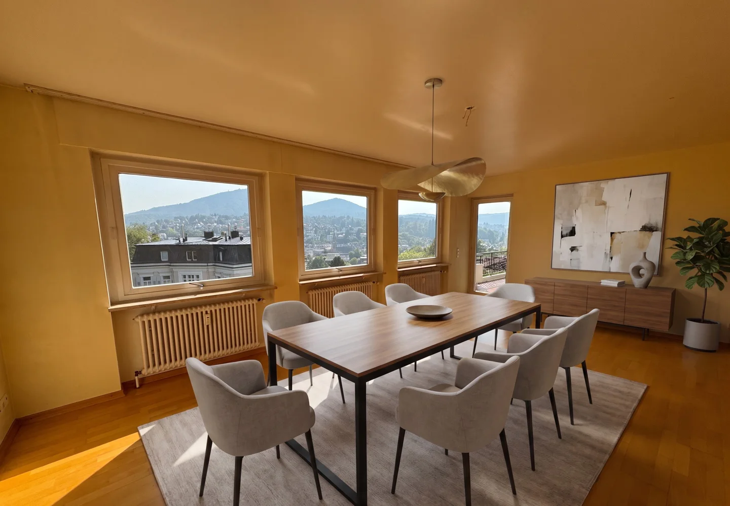 Exklusive Wohnung mit Panoramablick über Baden-Baden - Foto 2