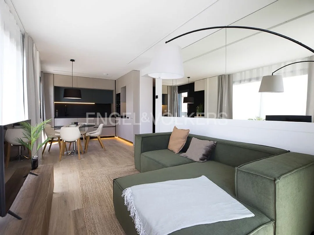 Three bedroom apartment in Sant Martí
