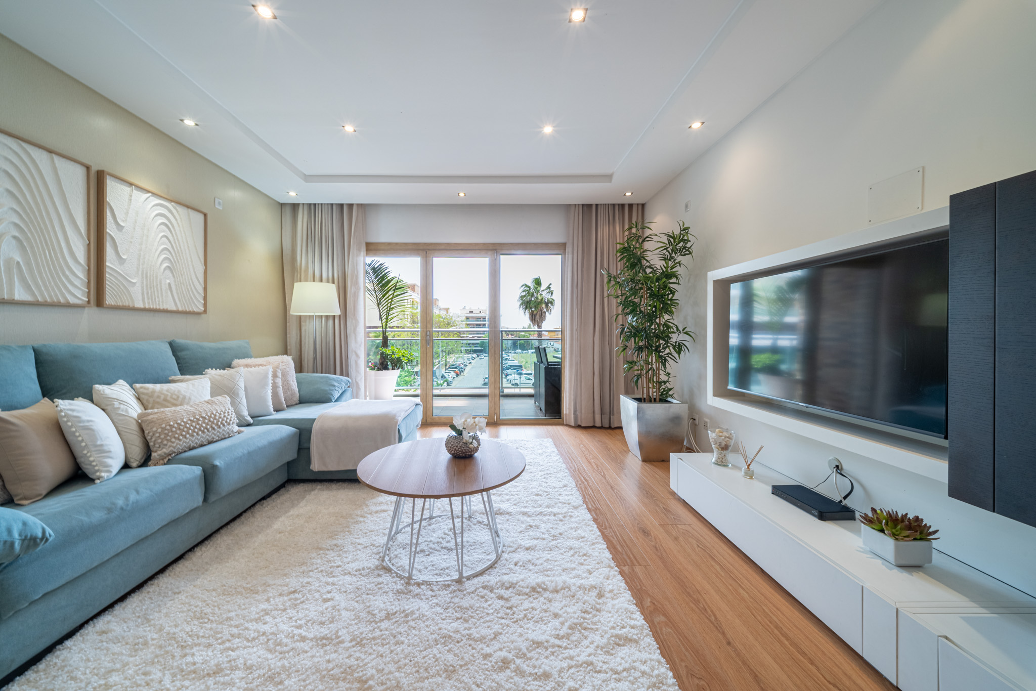 Modern Furnished 3-Bedroom Apartment in Terraços da Ponte