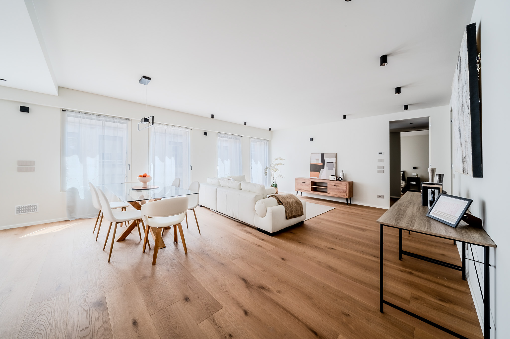 Luxurious contemporary