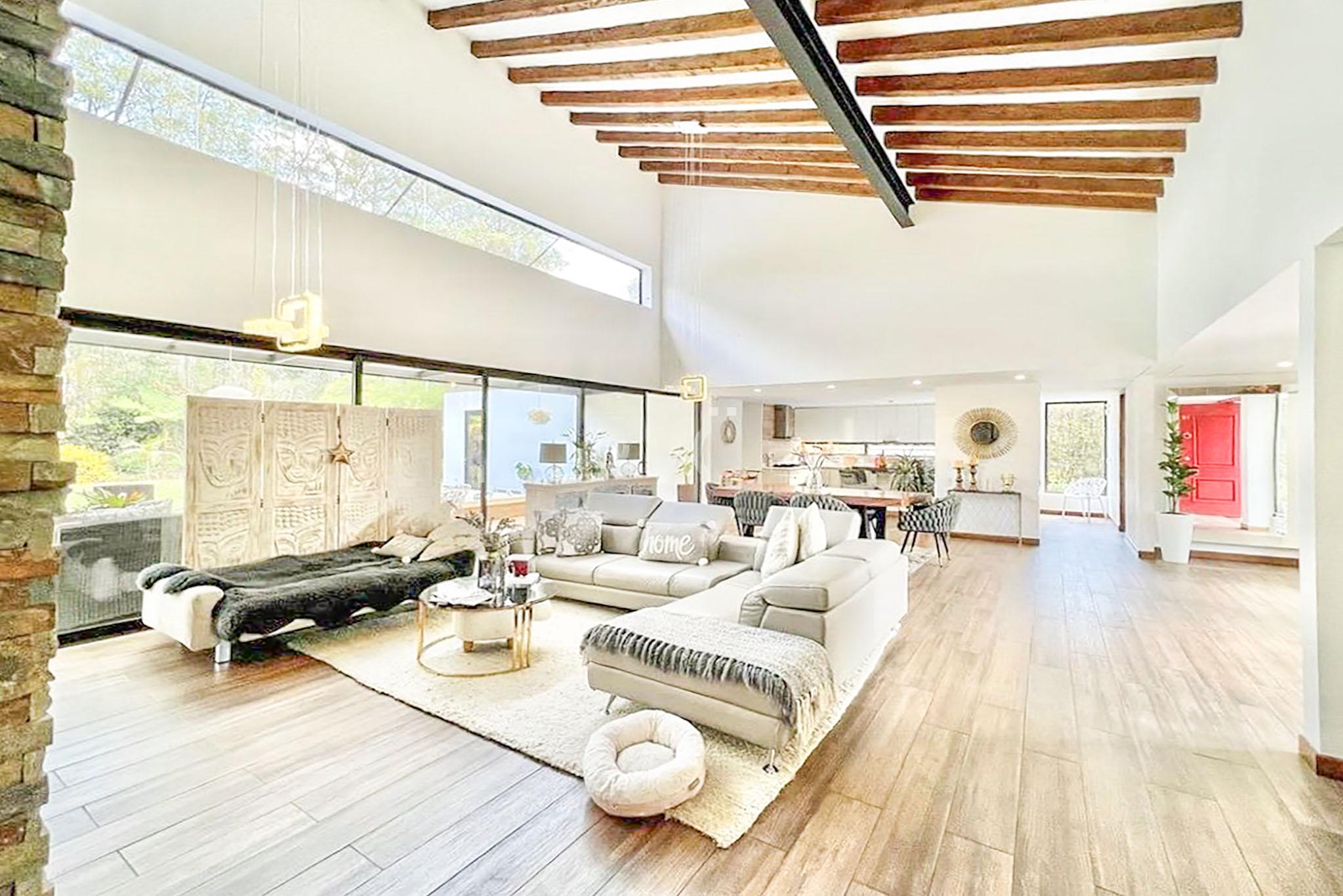Casa con terraza para venta  | Parcelación en Llanogrande