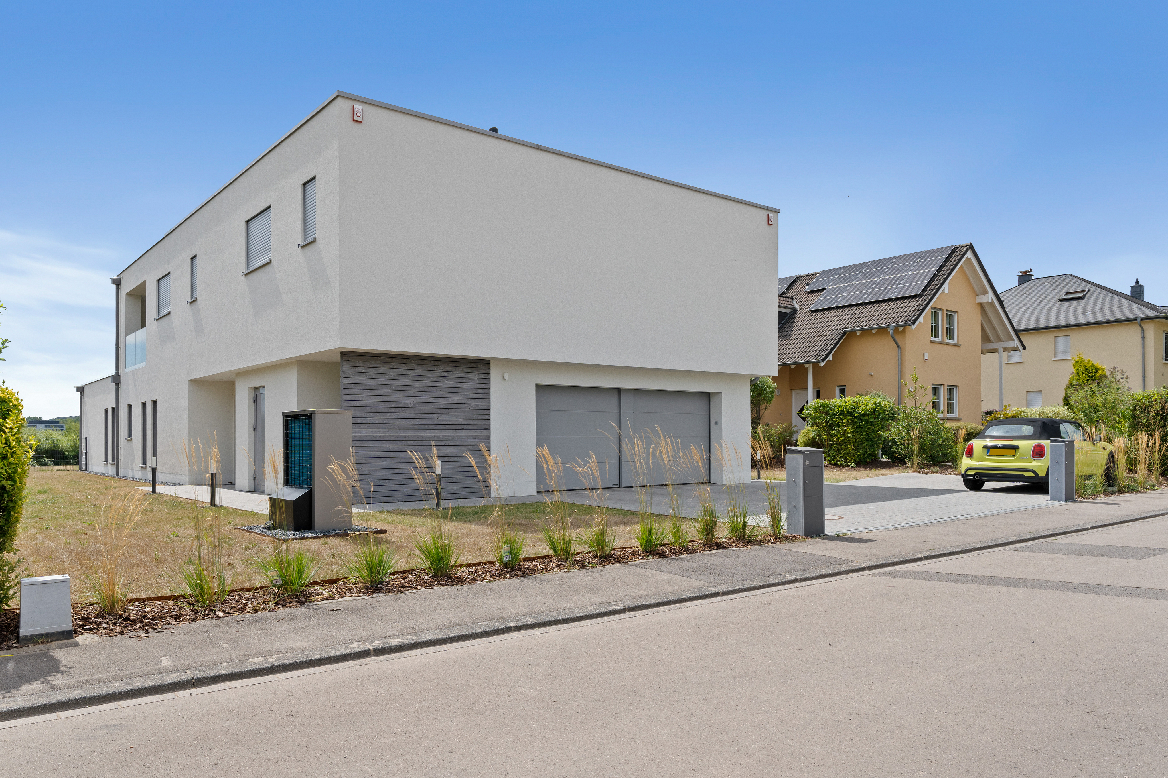 Stunning 3-bedroom apartment with a large terrace and private garden in Niederanven