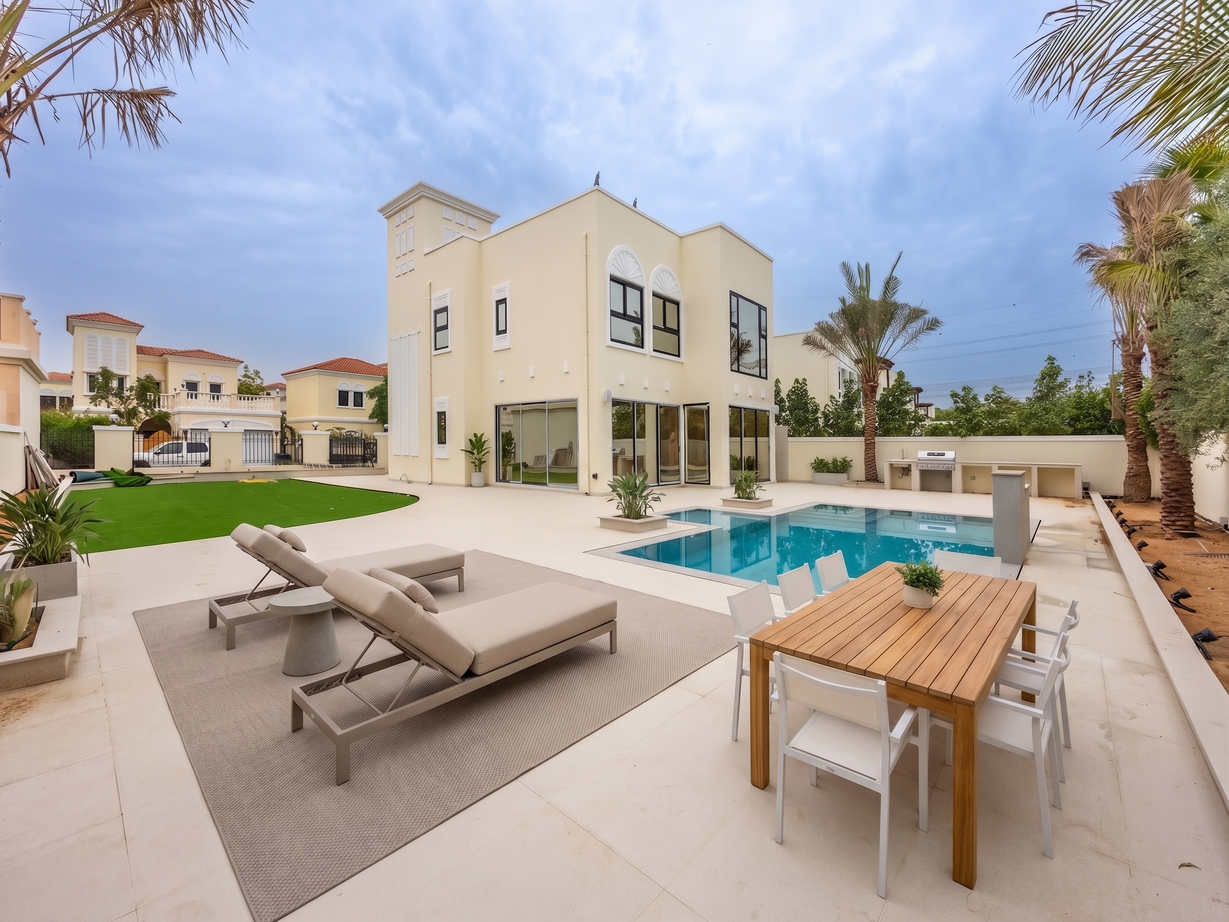 Turn Key | Private Pool | Internal