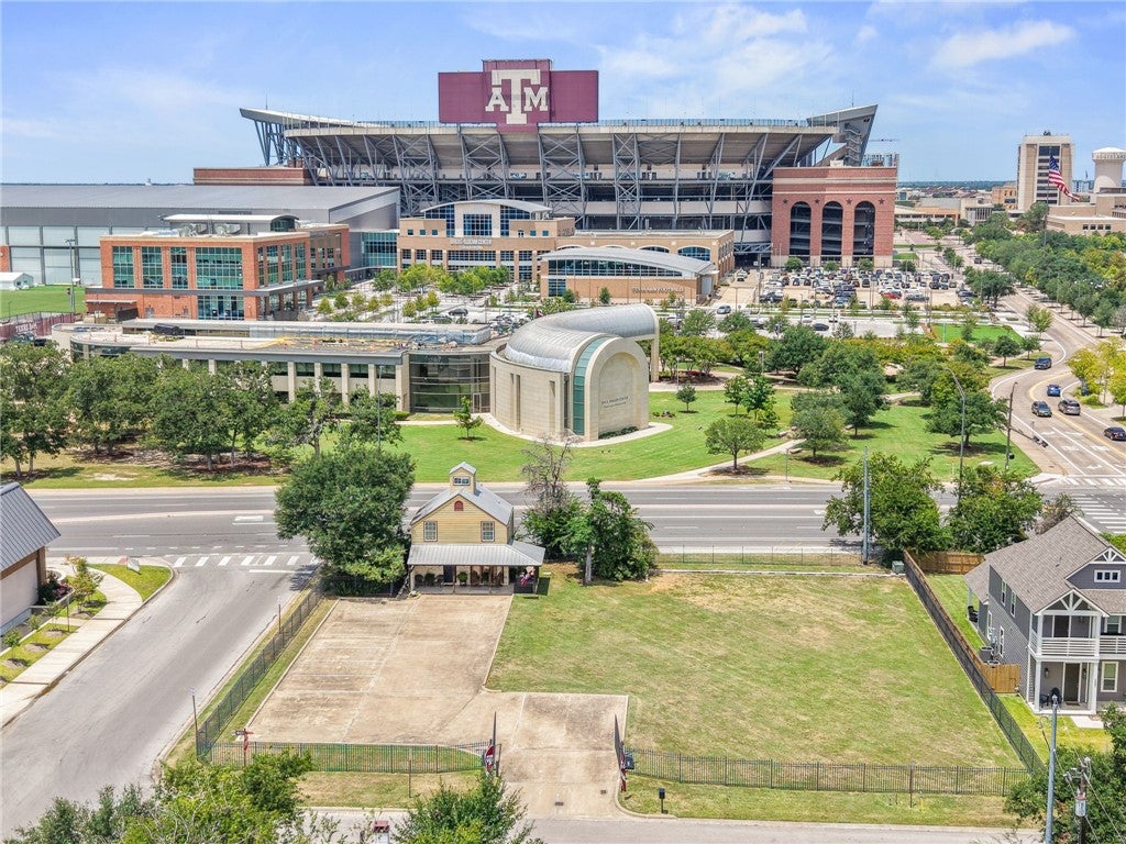 Kickoff Cottage by Kyle Field