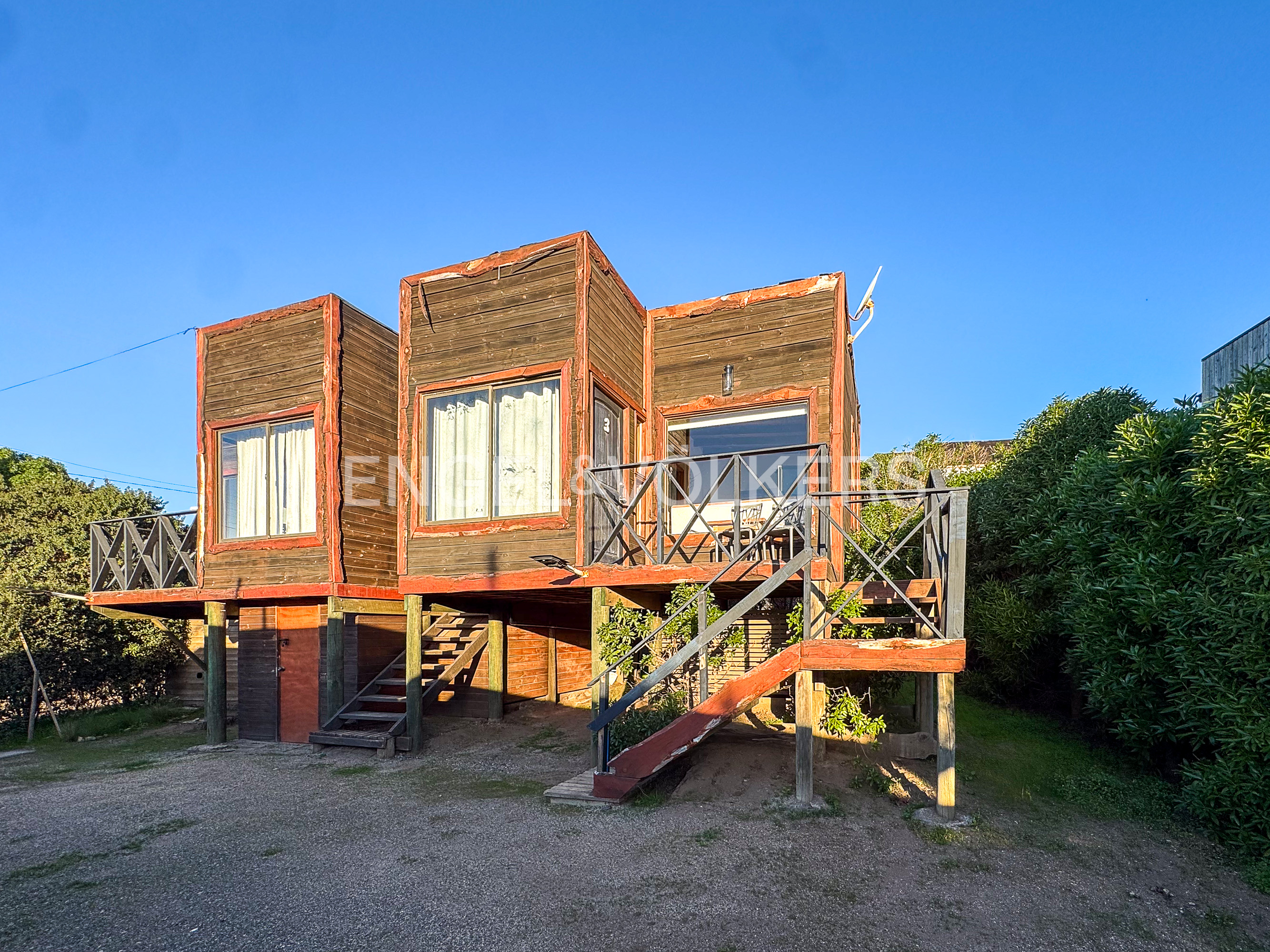 Sitio con Cabañas en Cerro Tacna