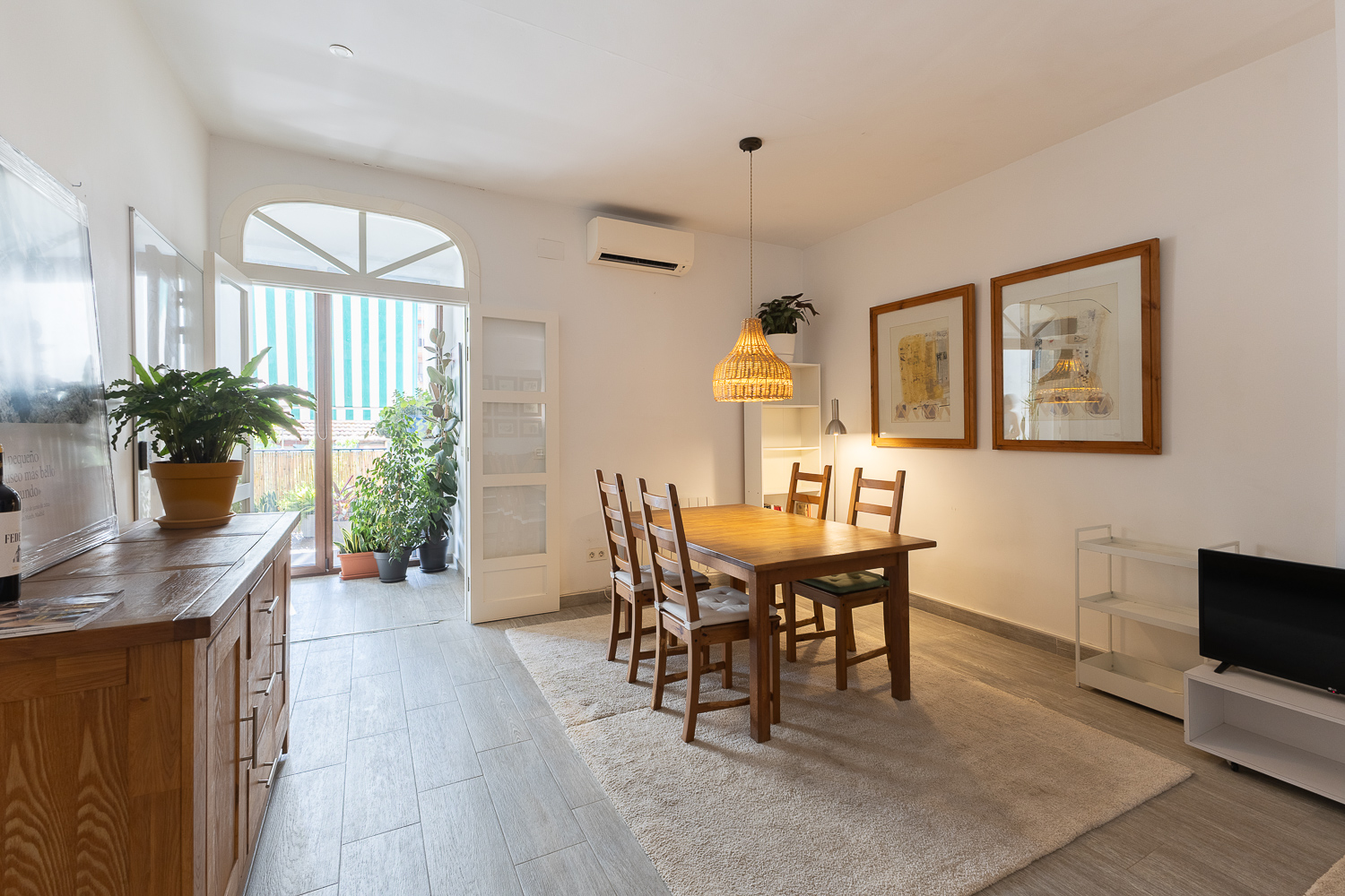 Furnished Apartment with Terrace and Air Conditioning - JULY AND AUGUST ONLY