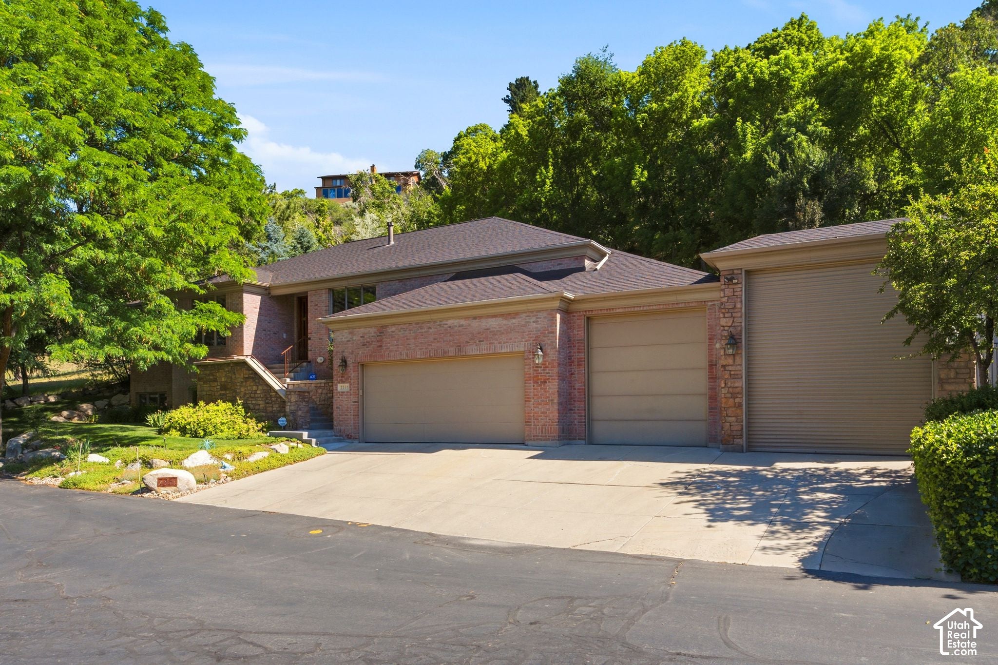 Elegant Rambler with Private Wooded Retreat
