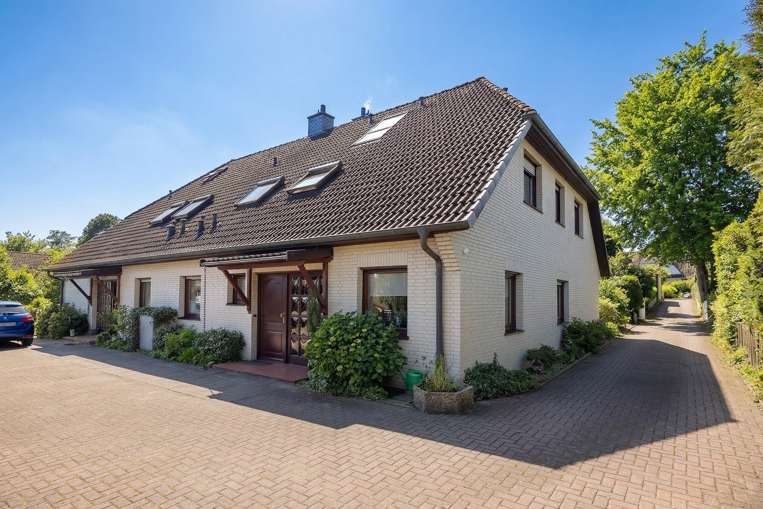 Großzügige Doppelhaushälfte mit 1 oder 2 Wohneinheiten im schönen Großhansdorf