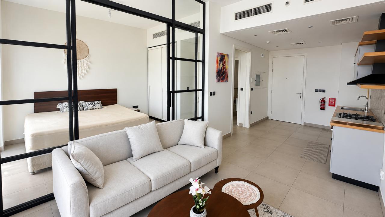 READY TO MOVE | FULLY FURNISHED | VIEW TODAY