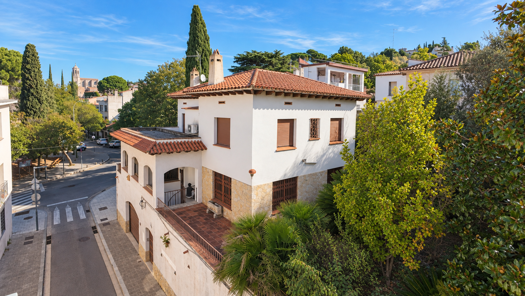 Elegantes klassisches Haus mit Garten in Vista Alegre, Girona