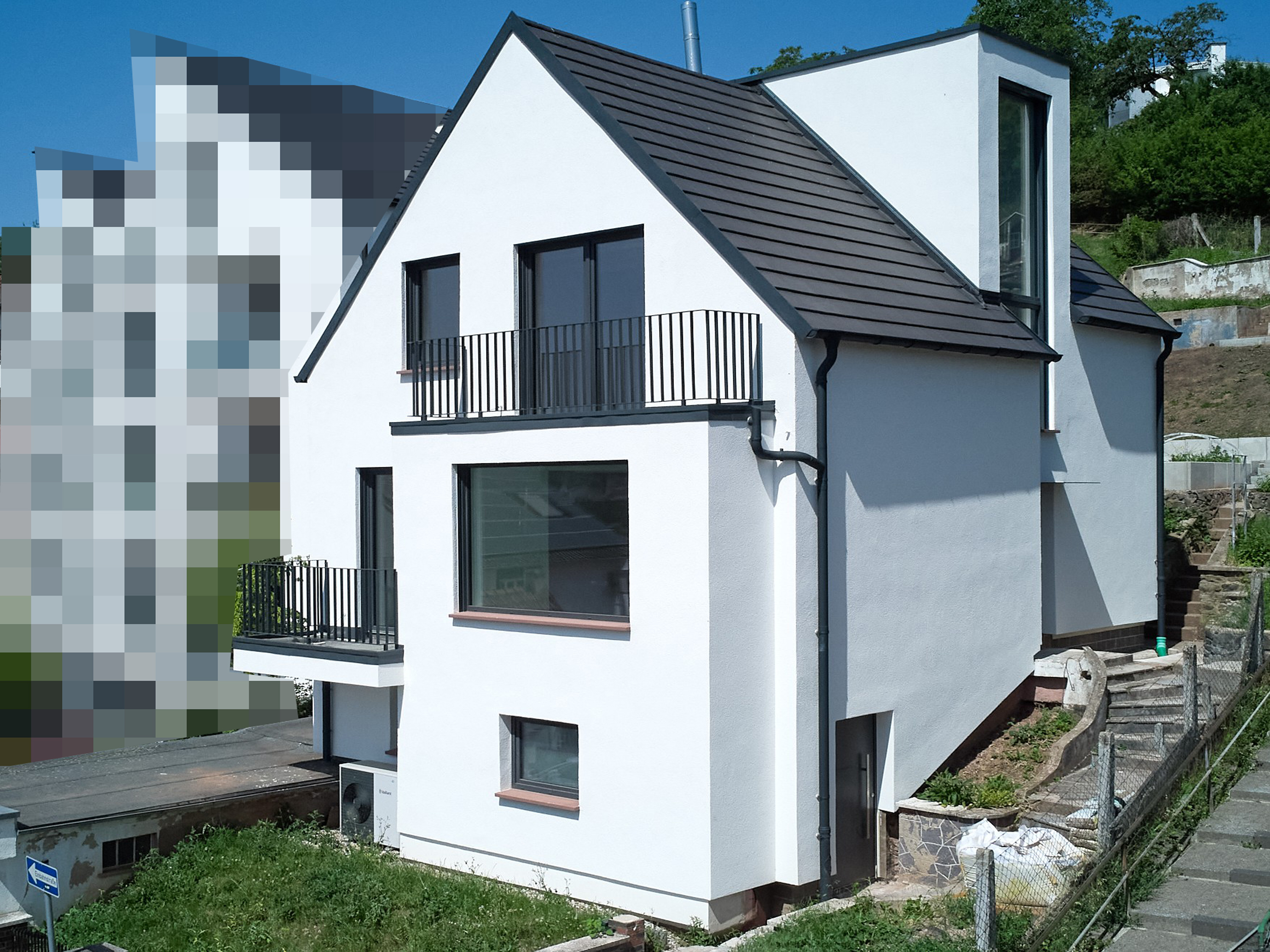 PROVISIONSFREI! KFW 70EE! Neuwertiges Haus mit terrassiertem Garten