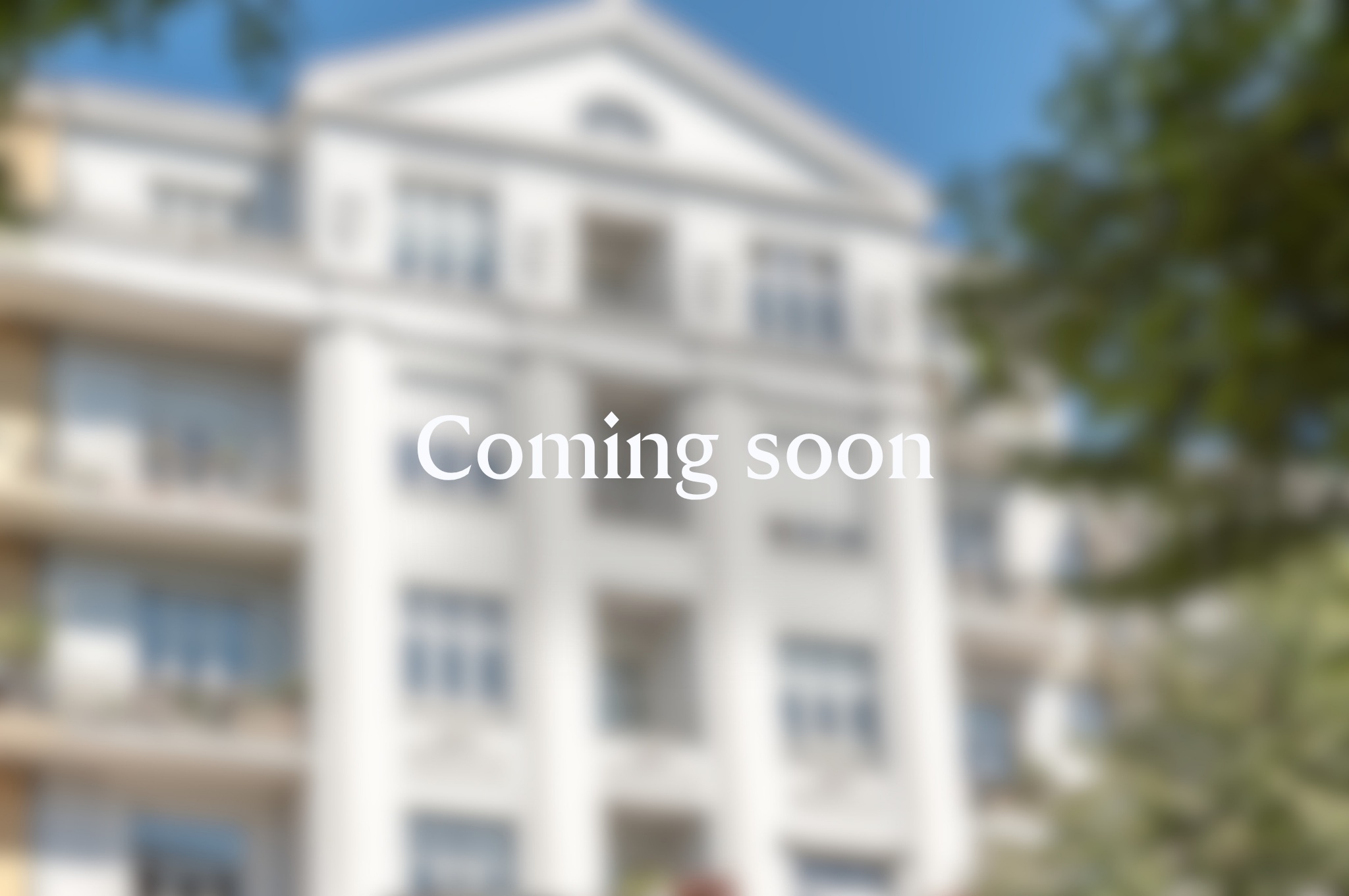 Coming Soon: Großzügigkeit, Stuck und klassische Eleganz.