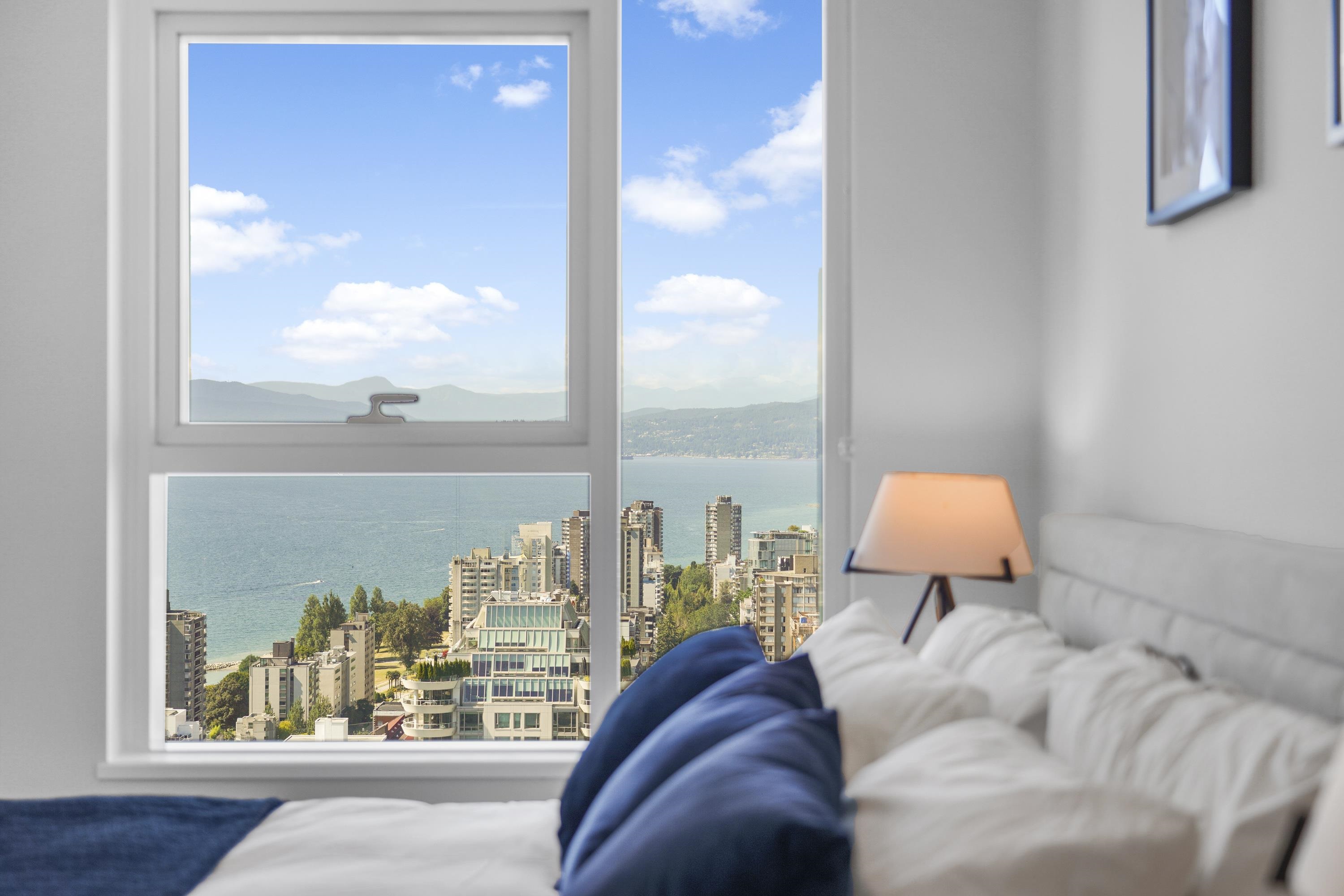 Stunning 2 Bedroom + Den Home w/English Bay Views