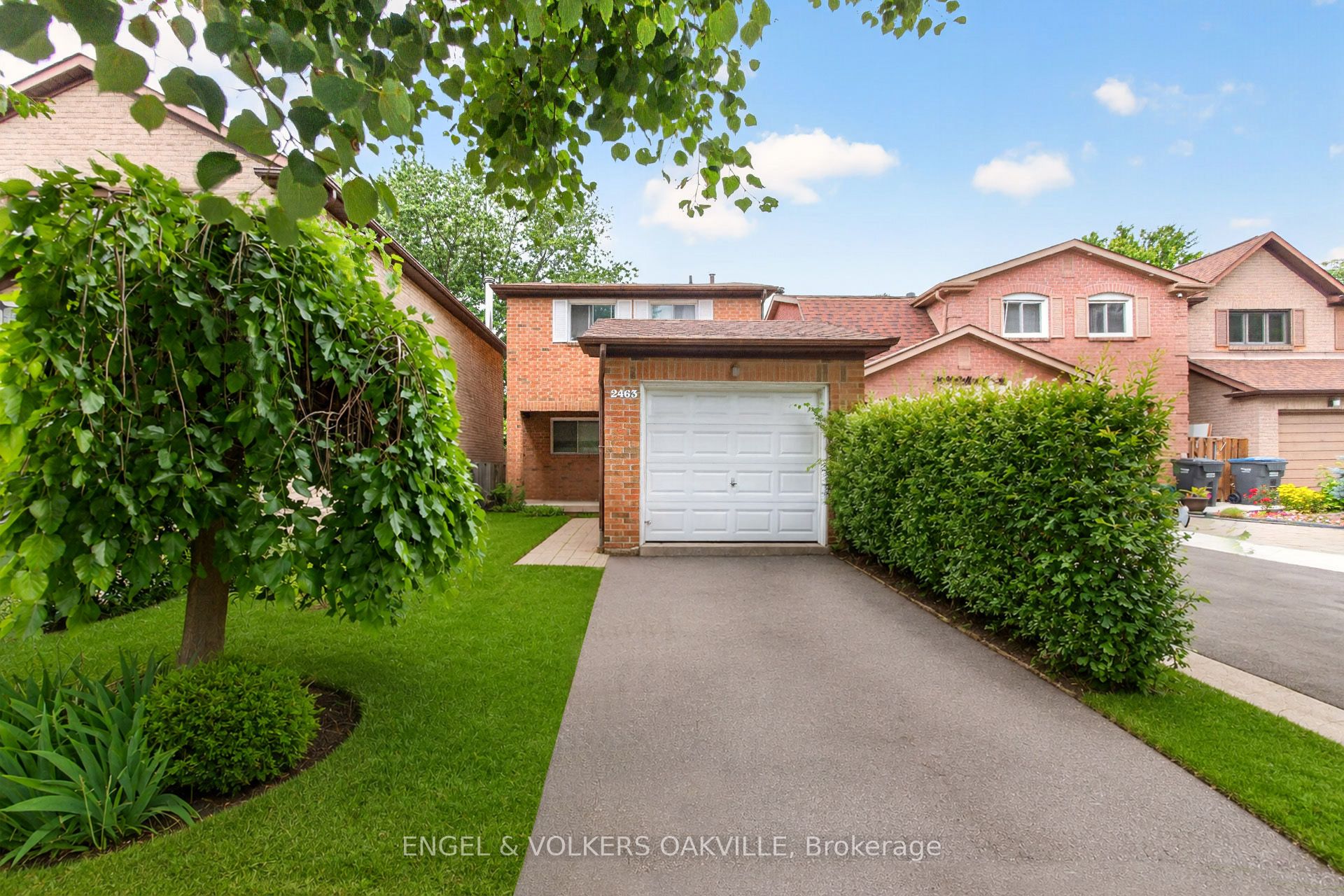 Family Comfort in Coveted Sawmill Valley