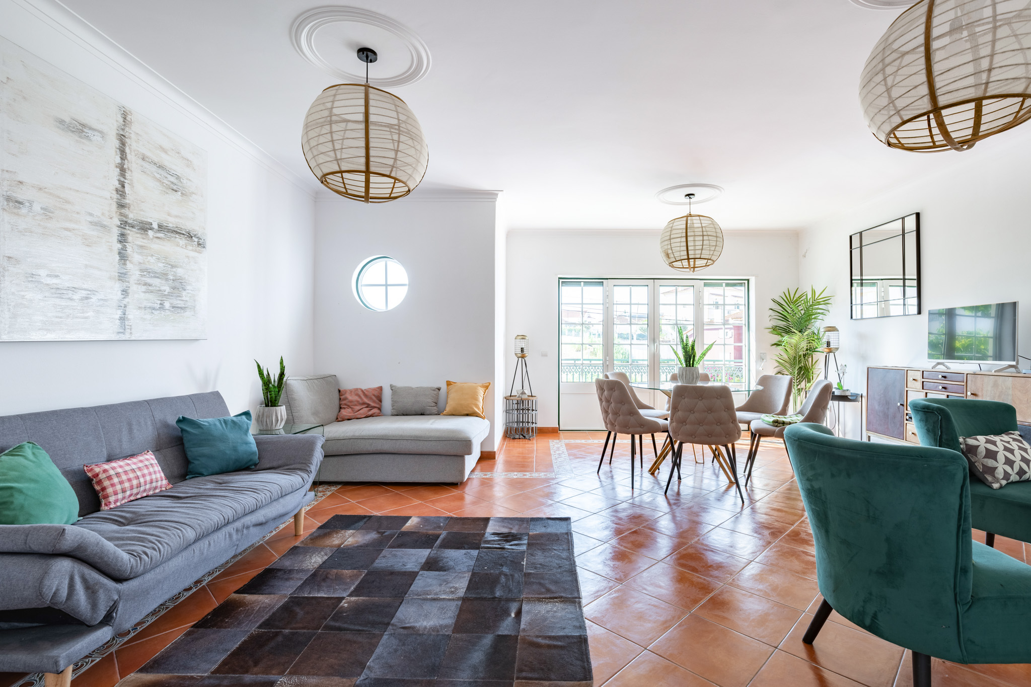 5-Bedroom Semi-Detached House with Terrace in Azambuja