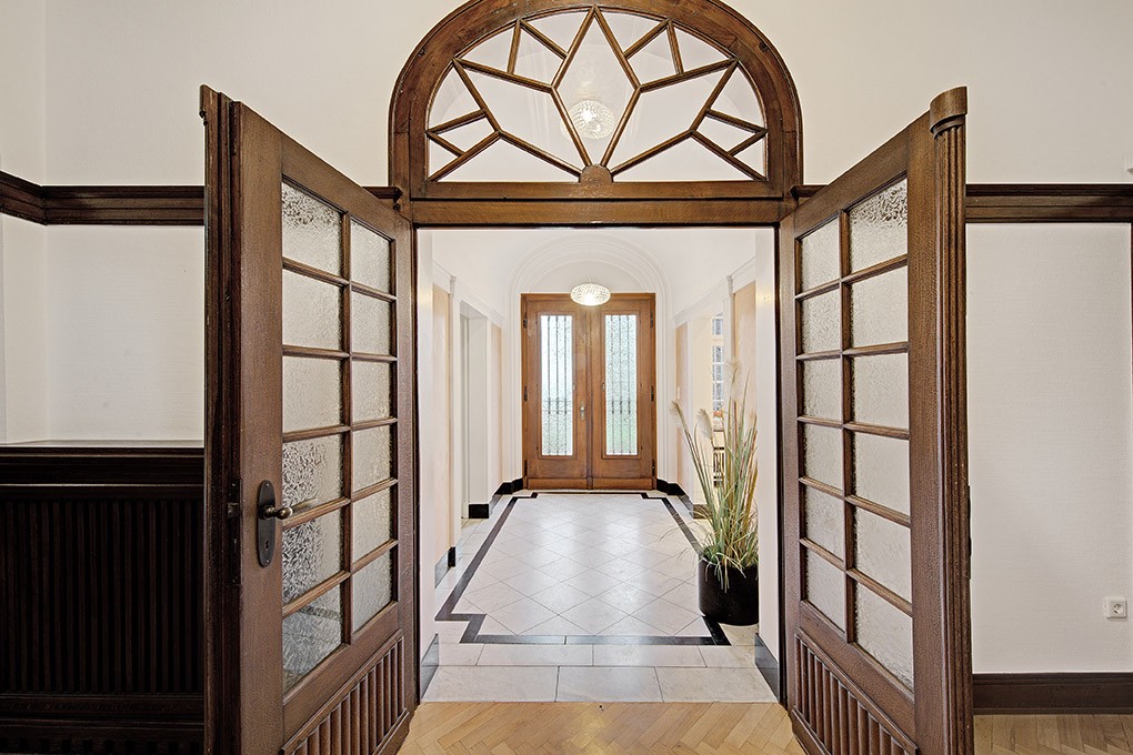 Repräsentative Villa zum Wohnen und Arbeiten