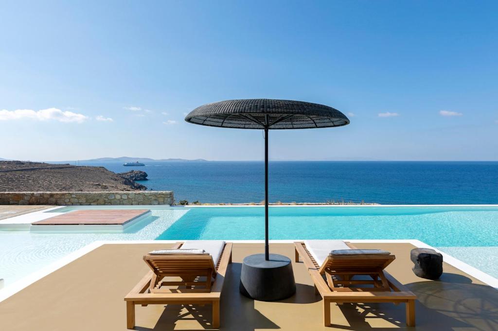 Privilegierte Ultra-Luxusvilla mit ungestörtem Blick auf den Sonnenuntergang