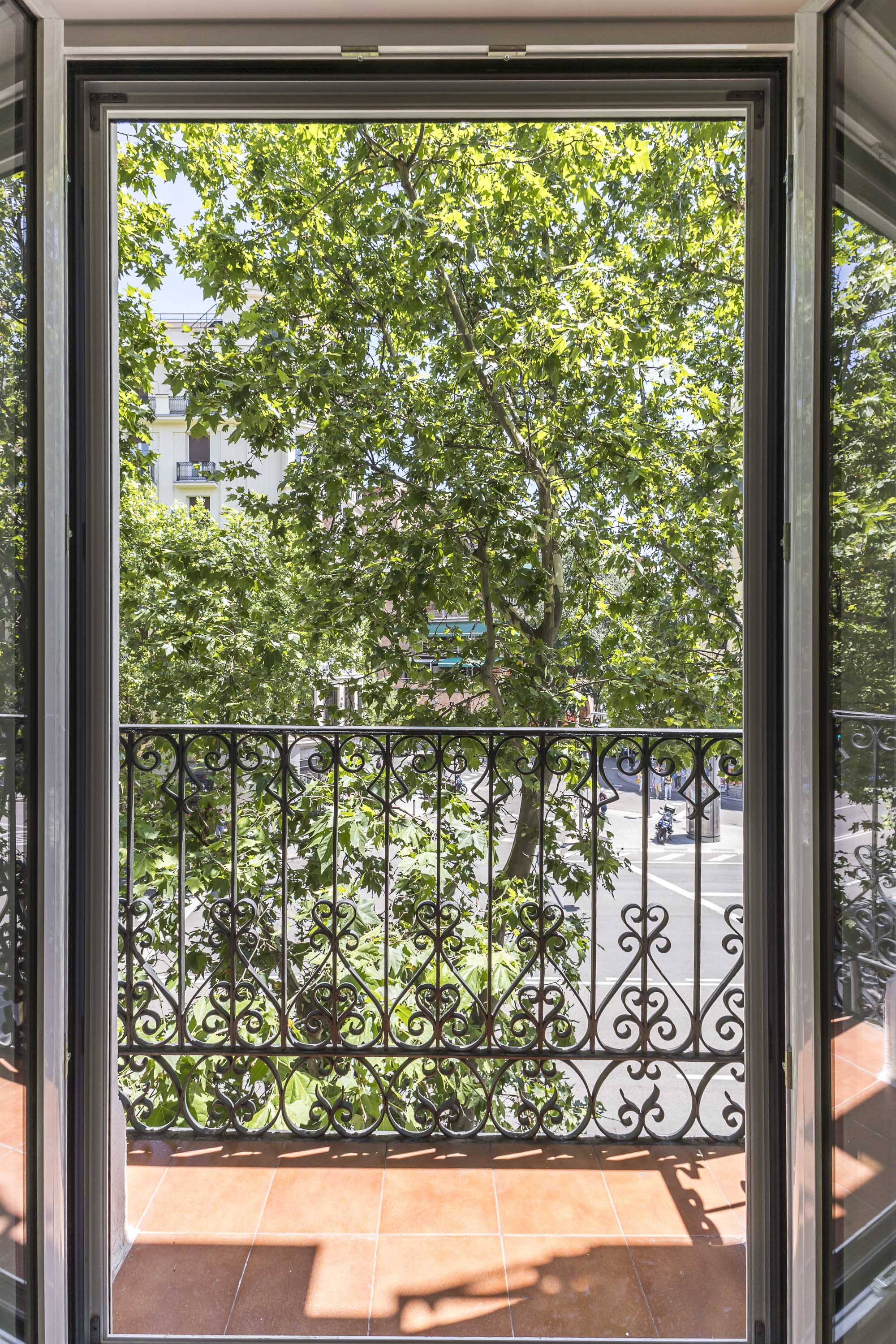 Light, design and exclusivity in one of the best locations in Argüelles