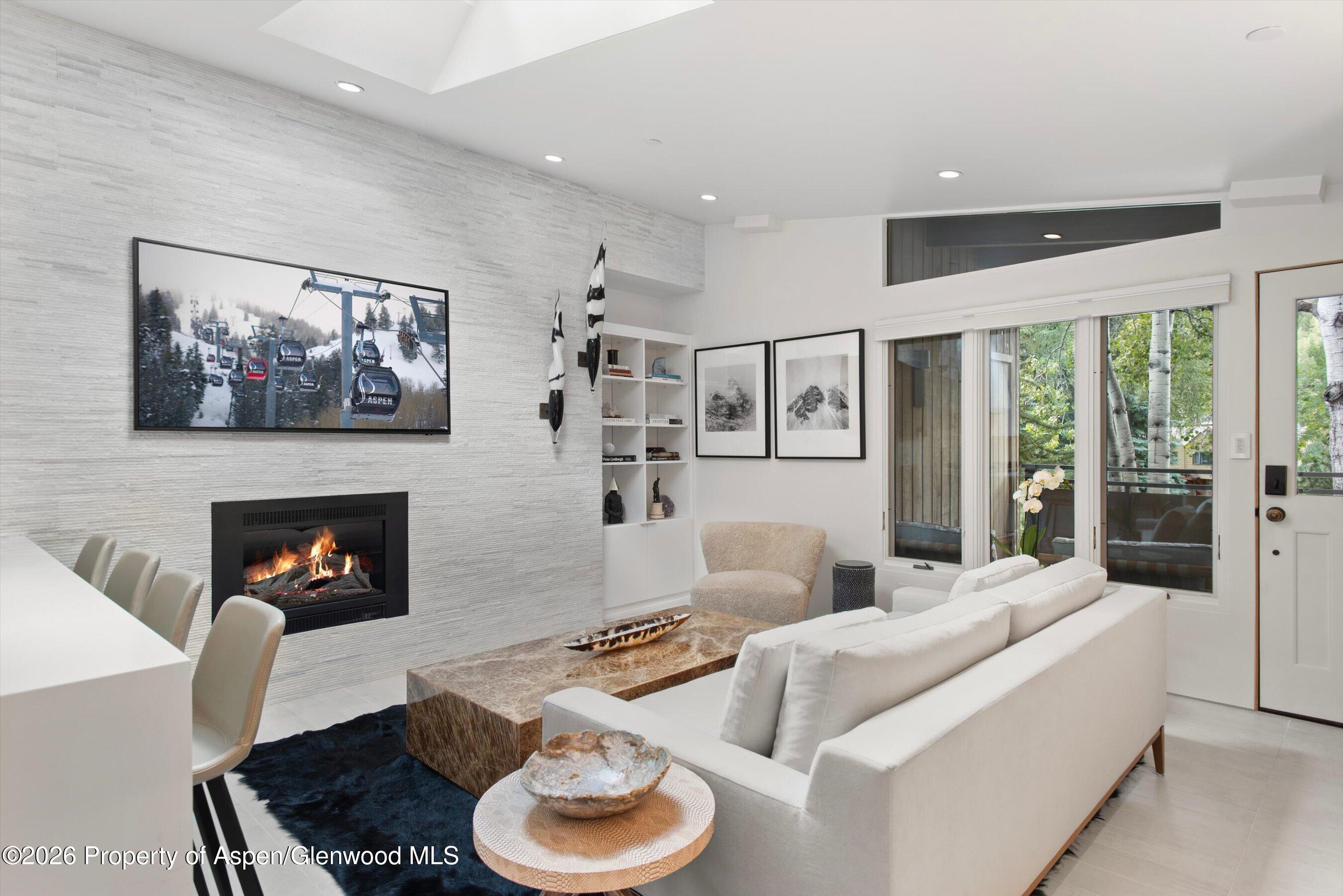 Top Floor Little Nell Residence