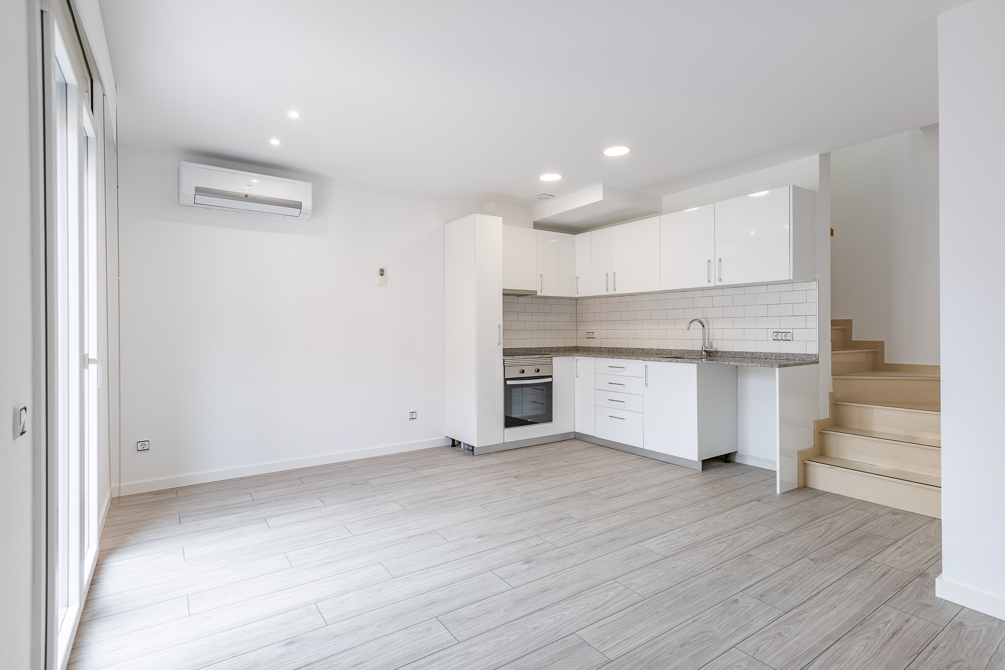 Nearly new duplex with a large terrace in the best area of Creu Alta