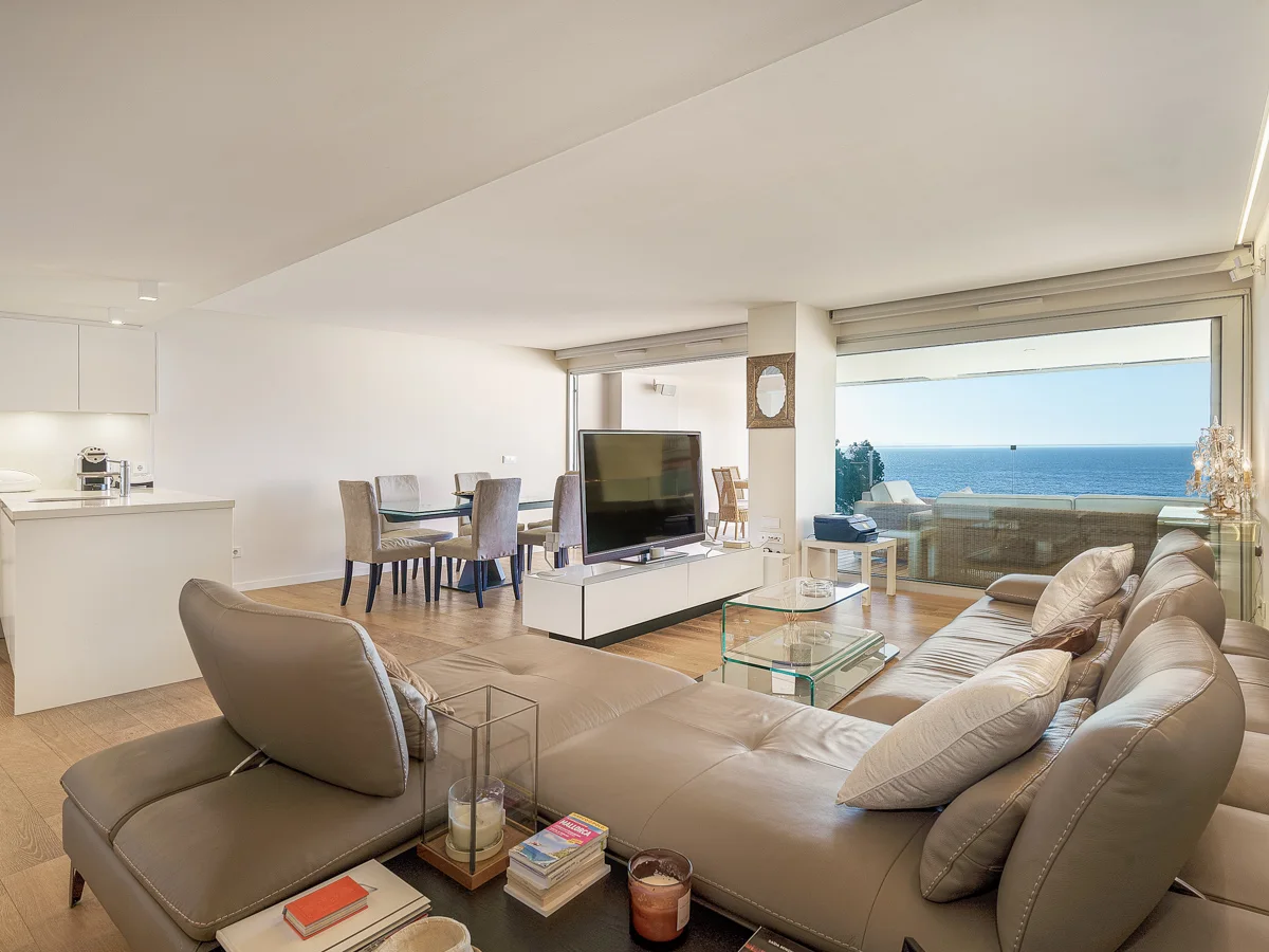 Moderno apartamento con increíbles vistas al mar
