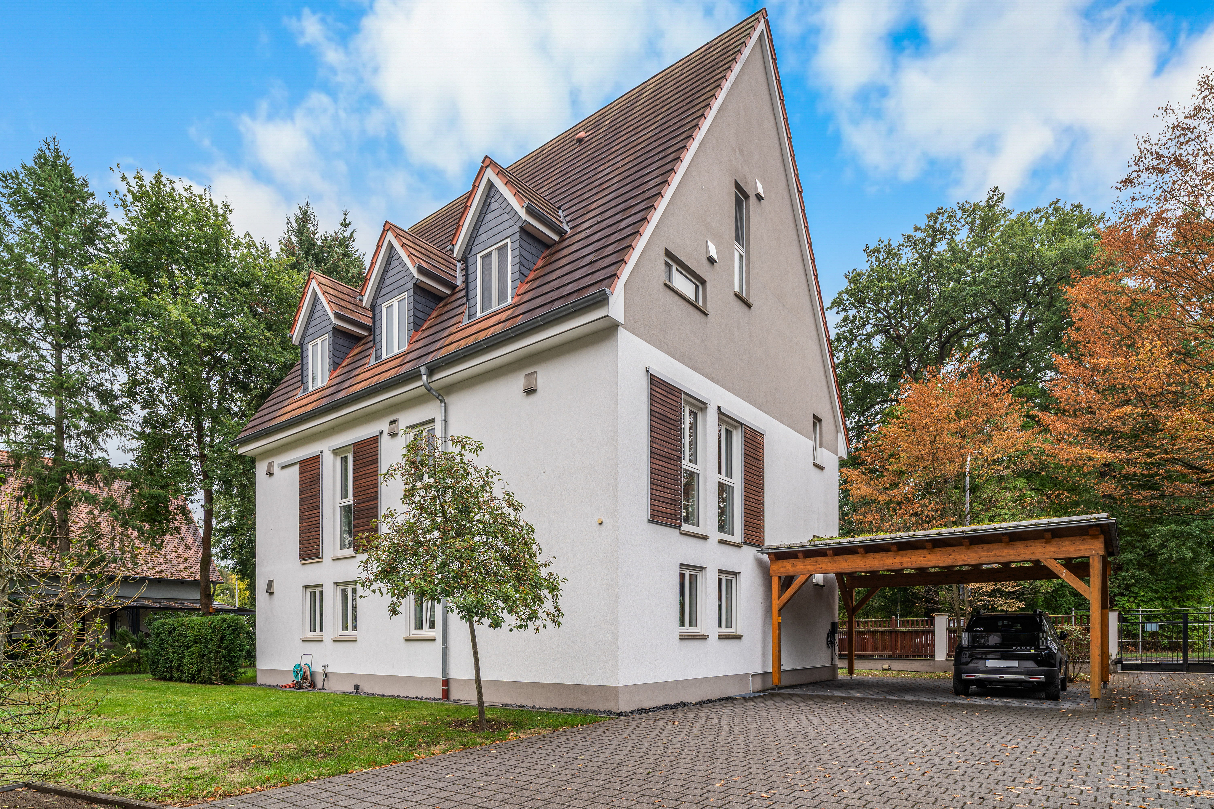 Rare Buchschlag gem: Spacious maisonette in prime location