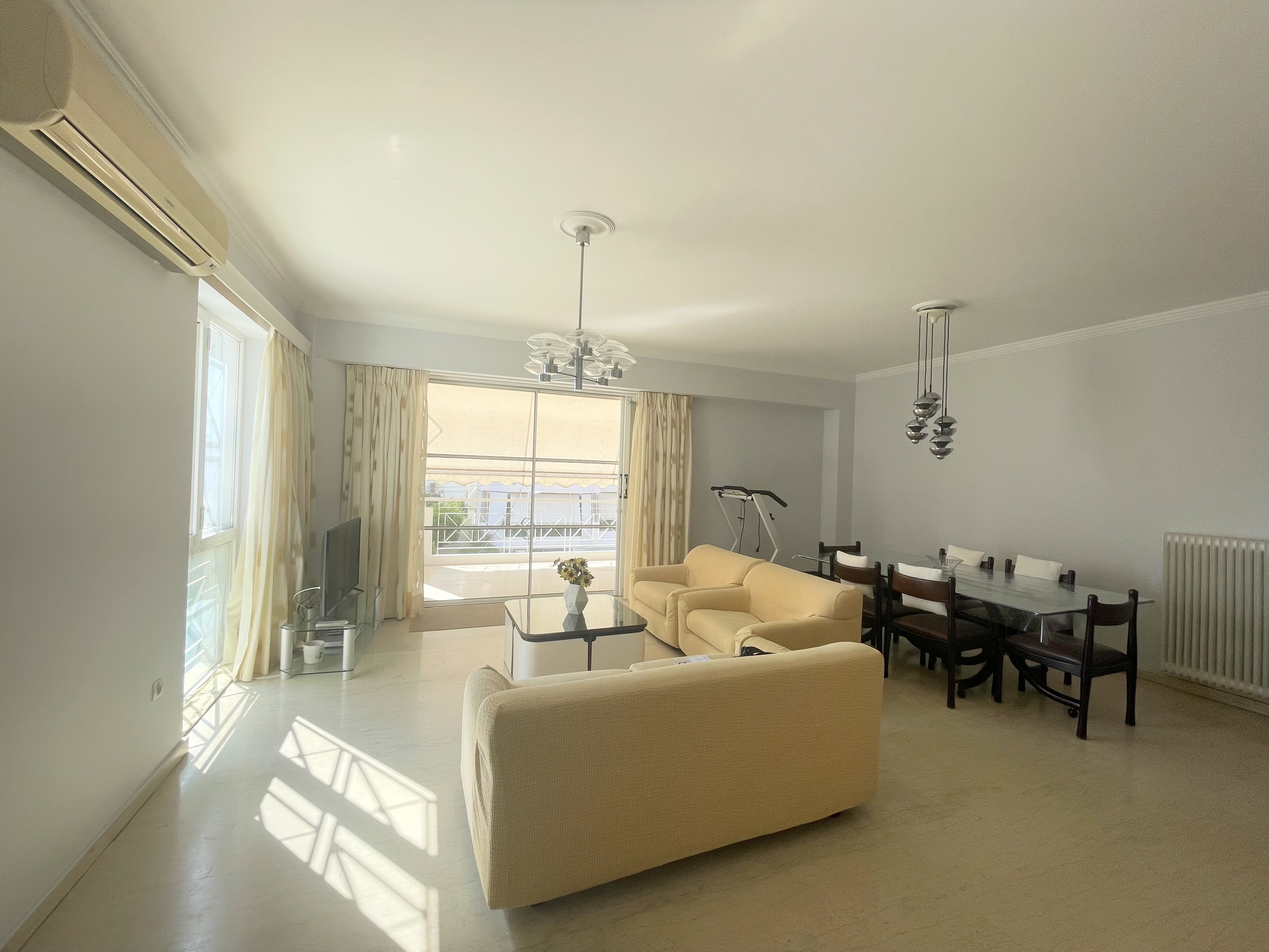 Fully furnished 100 sq m apartment with parking =