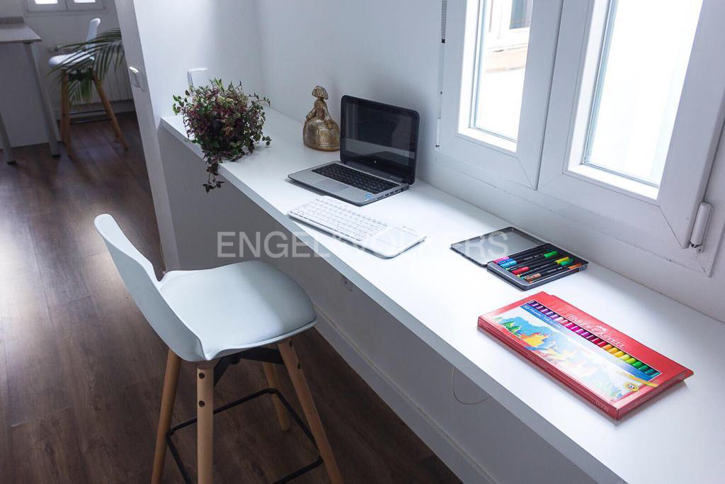 Furnished one-bedroom apartment for rent