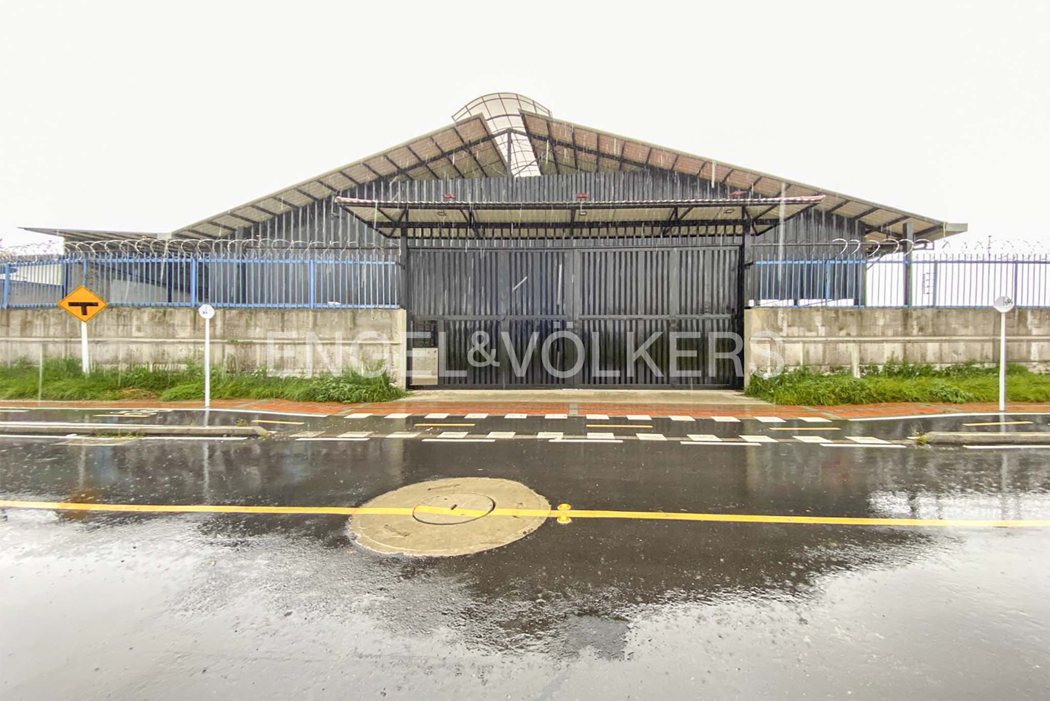 Vendo lote comercial 10.200 m² vía Cajicá-Chía | Ideal logística y grandes superficies