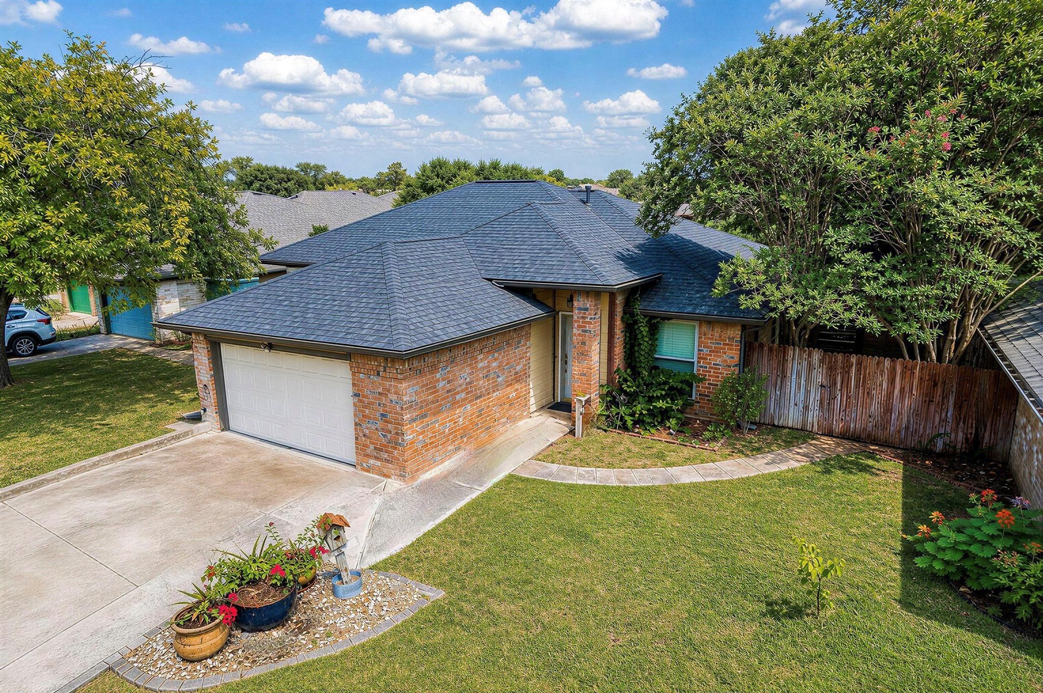 Charming One-Story Home with Spacious Backyard
