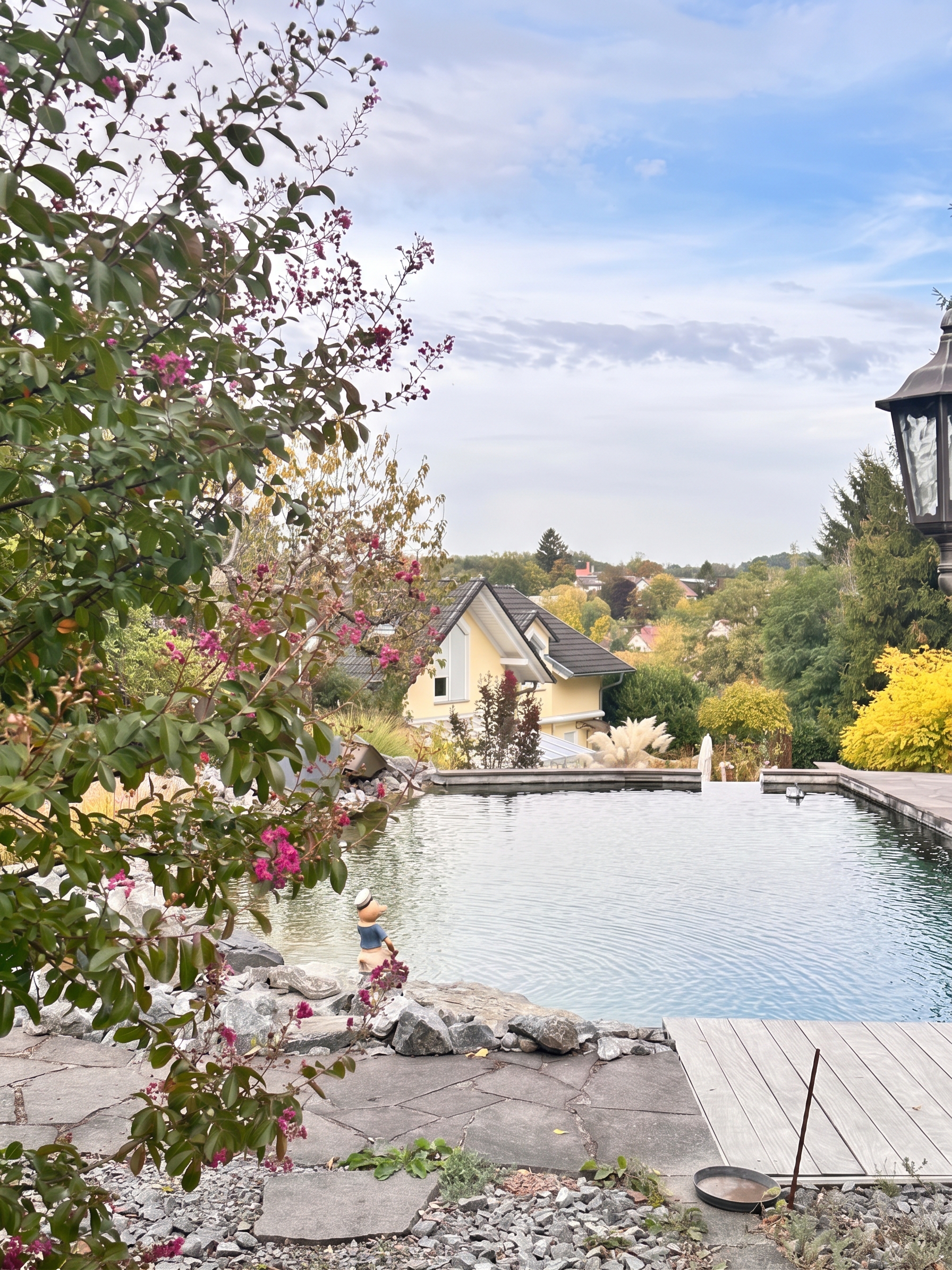 Exklusives Traumanwesen: Luxusvilla mit Schwimmteich und privatem Spa in Bestlage von Offenburg